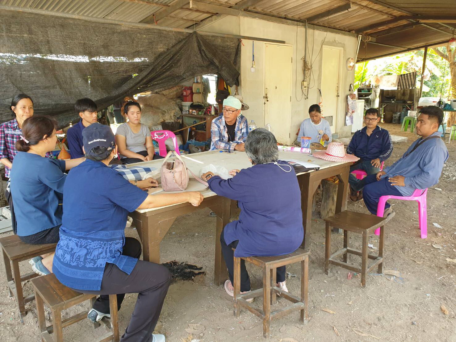 @ปทุมธานี ถิ่นบัวหลวง “ติดตามการดำเนินโครงการพัฒนาพื้นที่ต้นแบบการพัฒนาคุณภาพชีวิตตามหลักทฤษฎีใหม่ประยุกต์สู่ “โคก หนอง นา โมเดล”