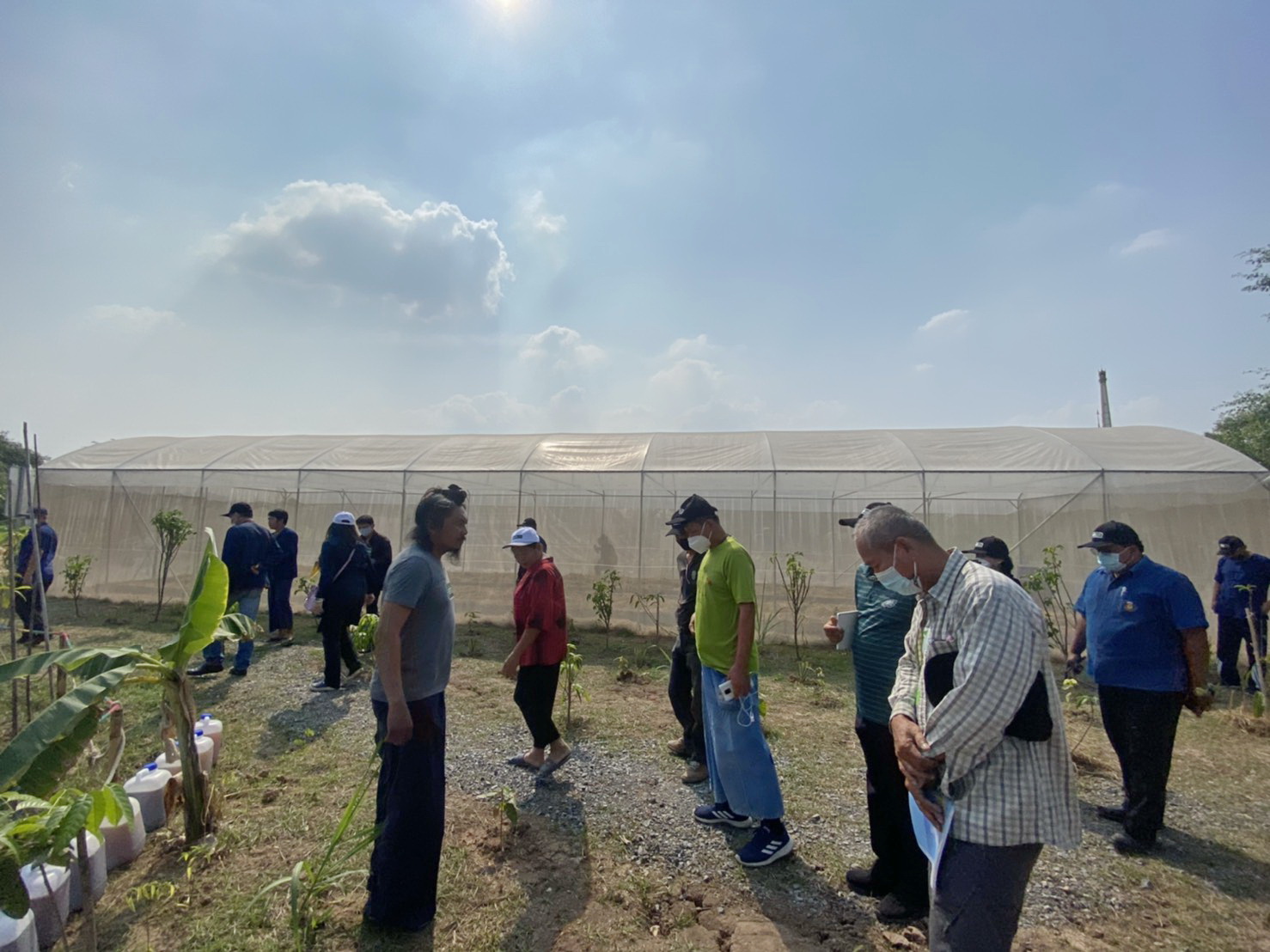 @ปทุมธานี ถิ่นบัวหลวง “นายนิวัติ น้อยผาง รองอธิบดีกรมการพัฒนาชุมชน  ลงพื้นที่เยี่ยมชม ศูนย์การเรียนรู้พื้นที่ชุมชนต้นแบบฯ ระดับตำบล (CLM) จังหวัดปทุมธานี”