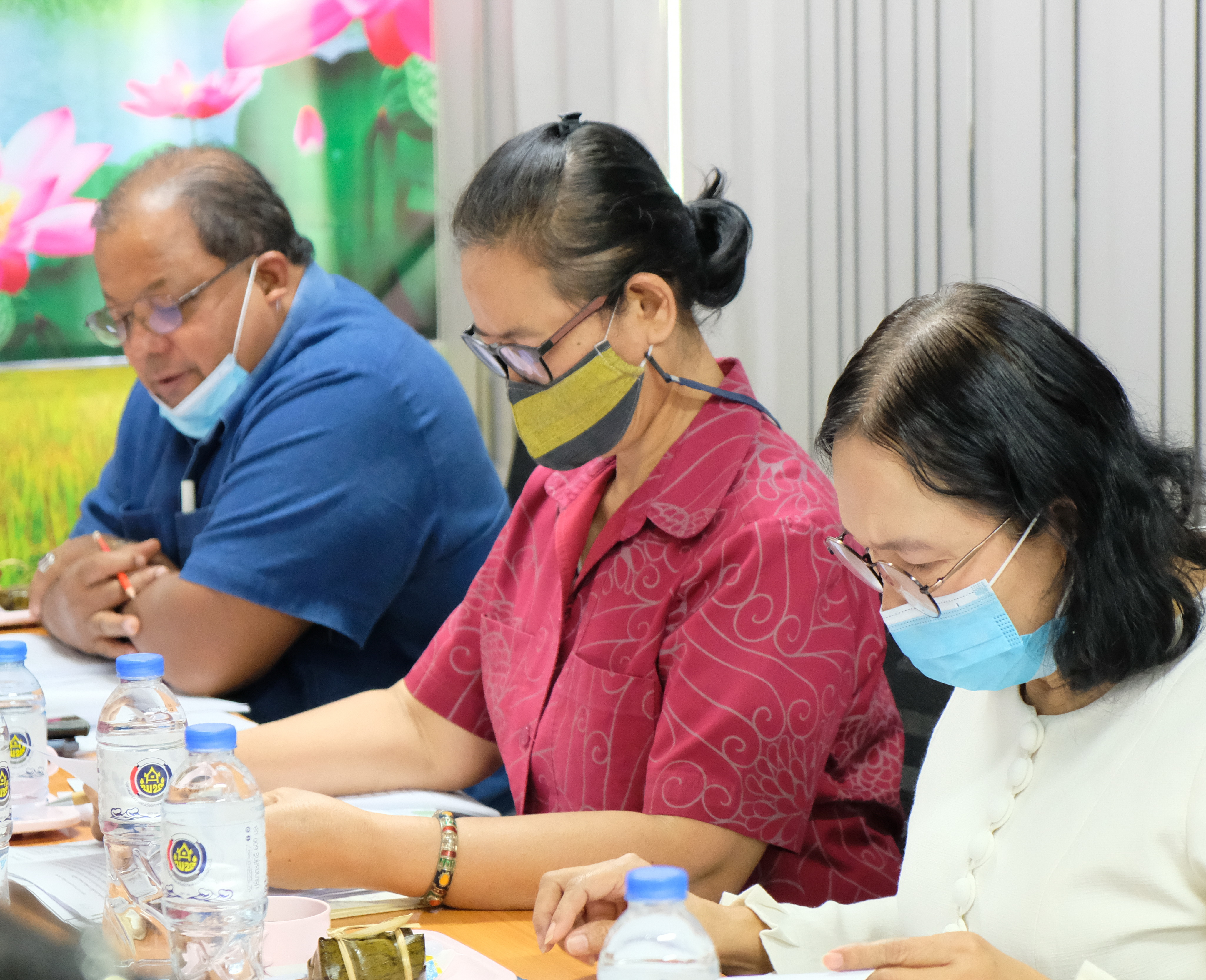 @ปทุมธานี ถิ่นบัวหลวง “พช.ปทุมธานี ประชุมผู้อำนวยการกลุ่มงาน/พัฒนาการอำเภอ ประจำเดือนมกราคม ๒๕๖๔”