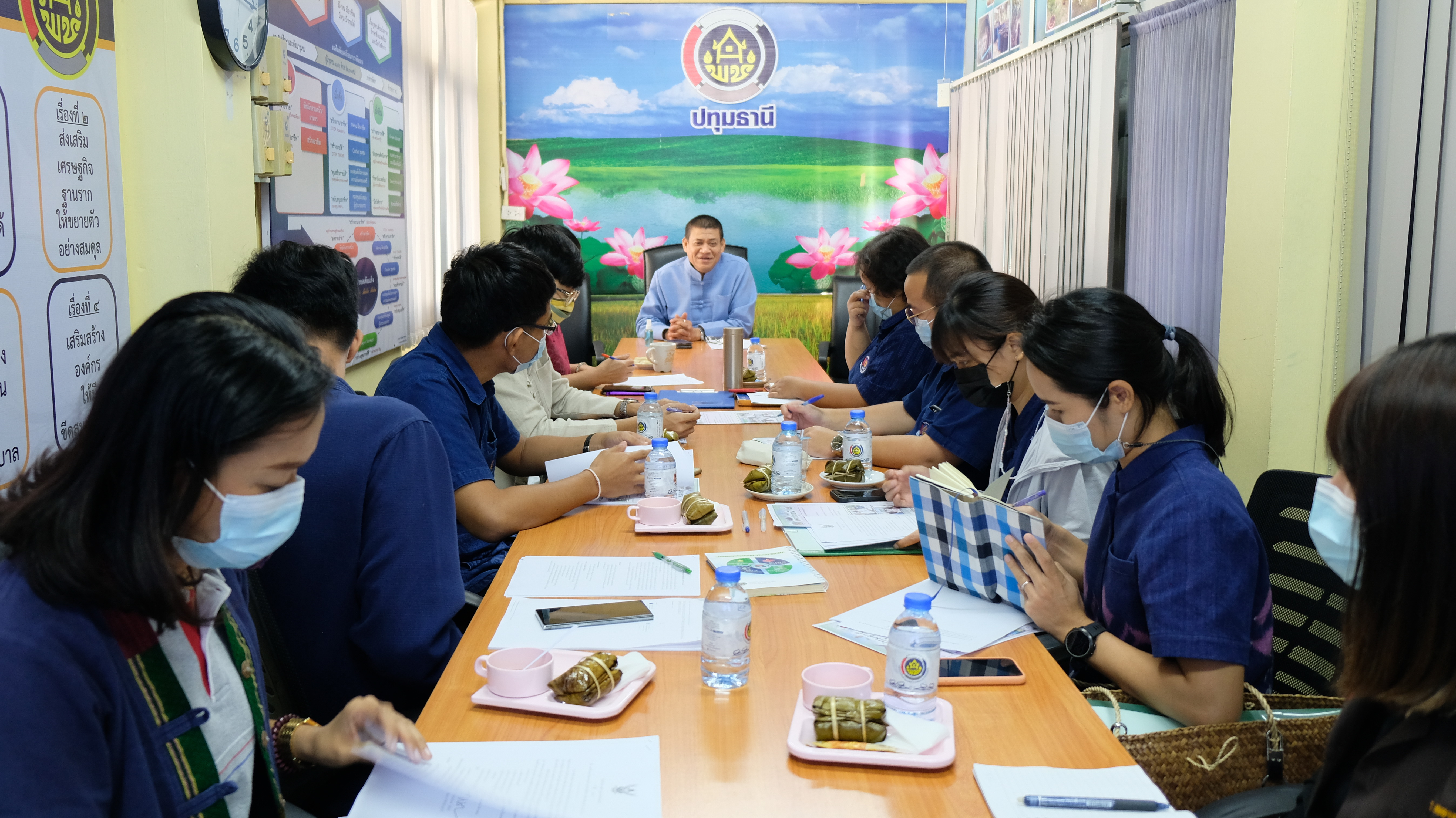 @ปทุมธานี ถิ่นบัวหลวง พช.ปทมุธานีประชุมชี้แจงการจัดทำจดหมายข่าวเพื่อเผยแพร่ประชาสัมพันธ์งานพัฒนาชุมชนในส่วนภูมิภาค”