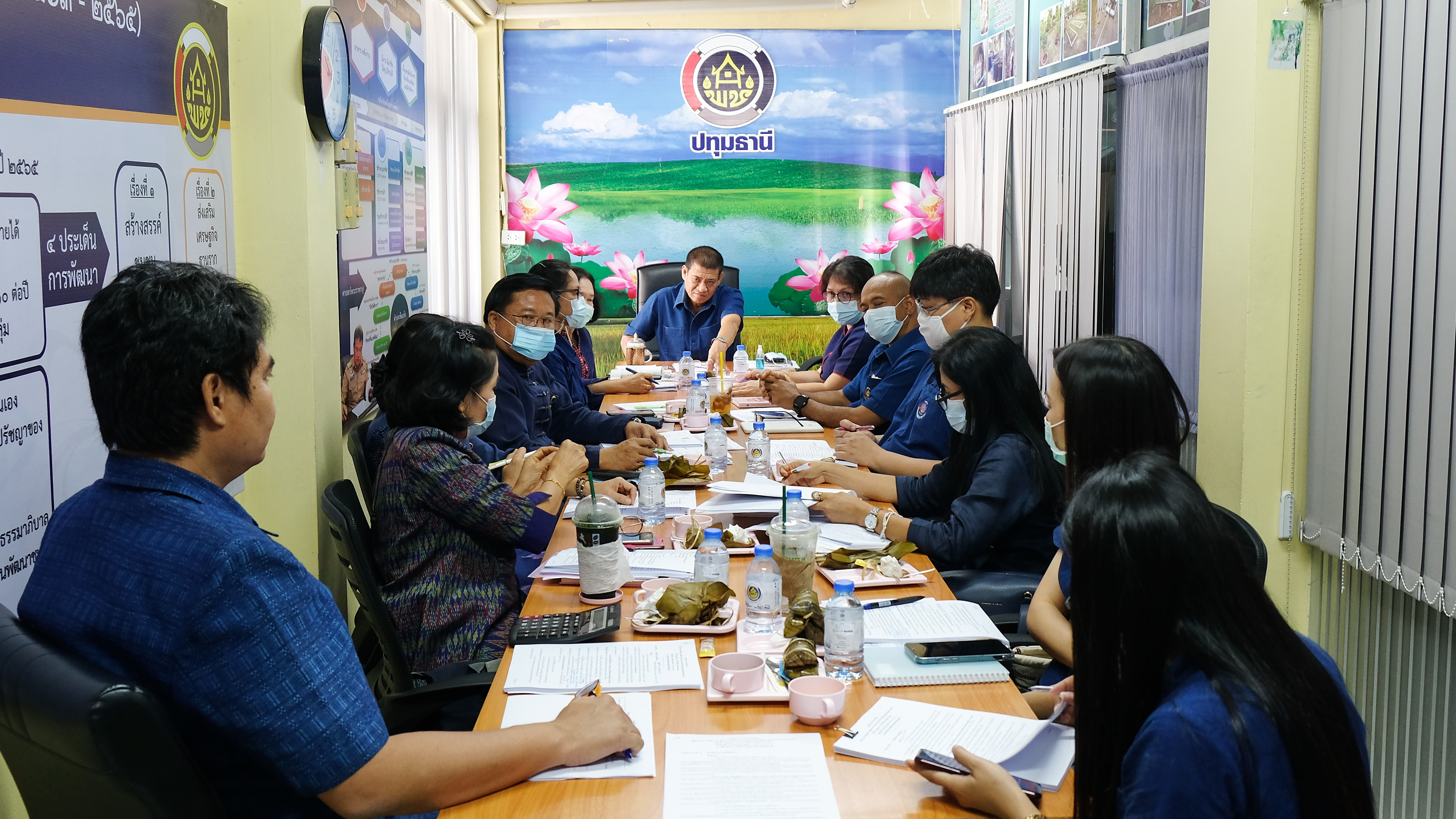 พช.ปทุมธานี “ประชุมผู้อำนวยการกลุ่มงานและพัฒนาการอำเภอ ประจำเดือนเมษายน ๒๕๖๔”