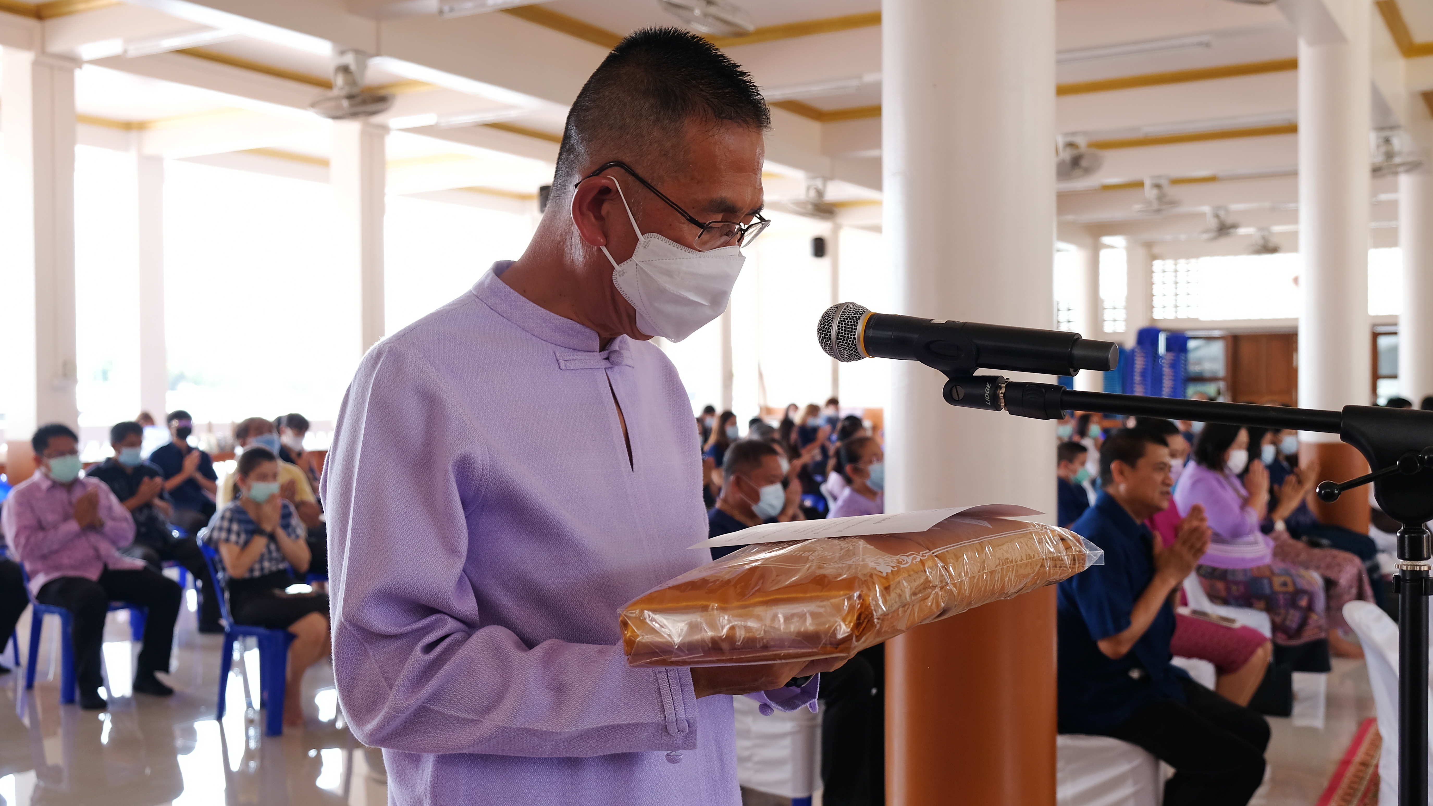 พจ.ปทุมธานี “จัดกิจกรรมทอดผ้าป่าสมทบกองทุนพัฒนาเด็กชนบทในพระราชูปถัมภ์ สมเด็จพระเทพรัตนราชสุดา สยามบรมราชกุมารี ประจำปี ๒๕๖๔”