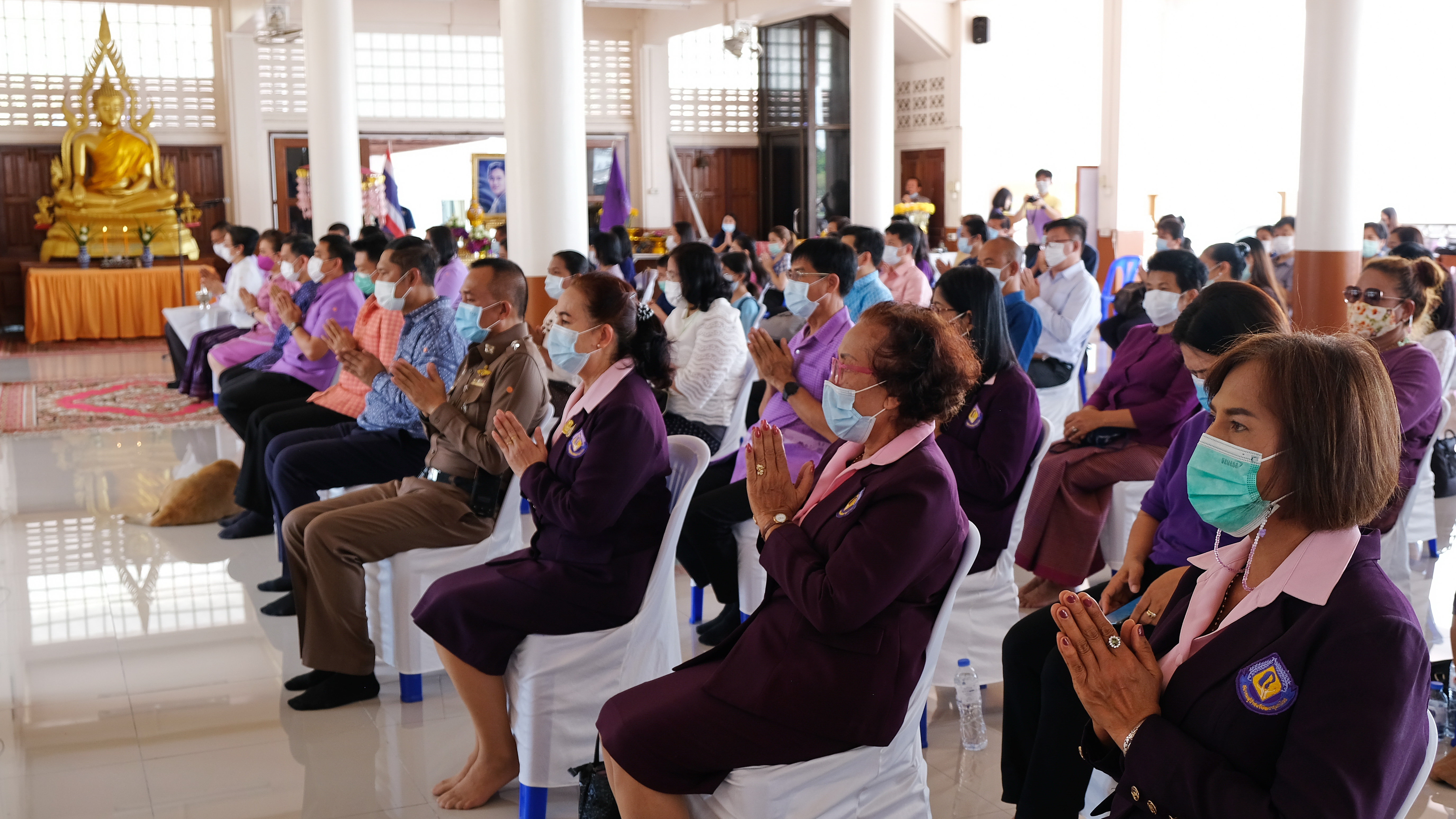 พจ.ปทุมธานี “จัดกิจกรรมทอดผ้าป่าสมทบกองทุนพัฒนาเด็กชนบทในพระราชูปถัมภ์ สมเด็จพระเทพรัตนราชสุดา สยามบรมราชกุมารี ประจำปี ๒๕๖๔”