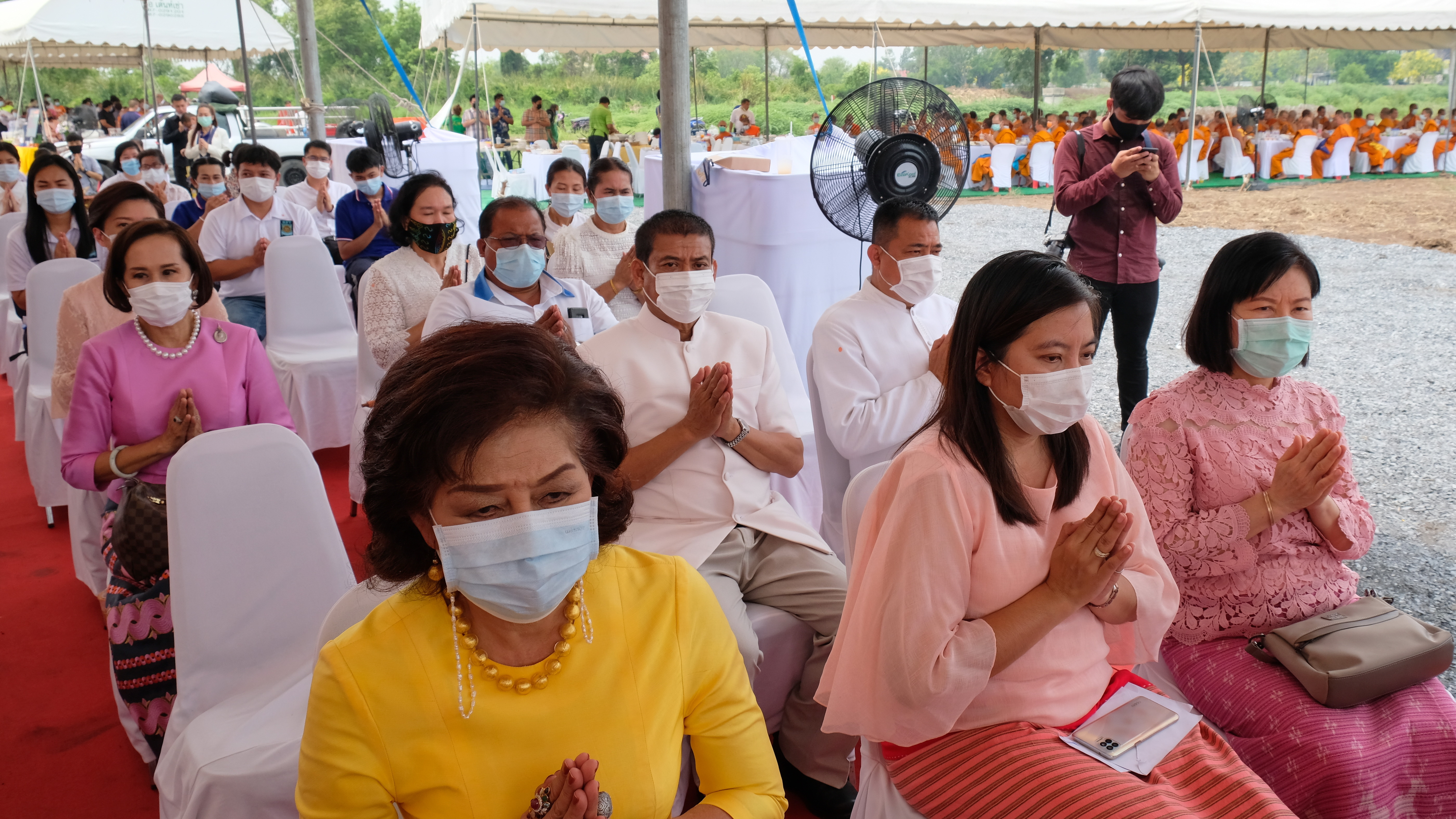 พจ.ปทุมธานี “ร่วมพิธีบูรณะปฏิสังขรณ์ “ยกวัดร้างเป็นวัดให้มีพระภิกษุอยู่จำพรรษา” และพิธีบวงสรวงบูชาเทพยดา”