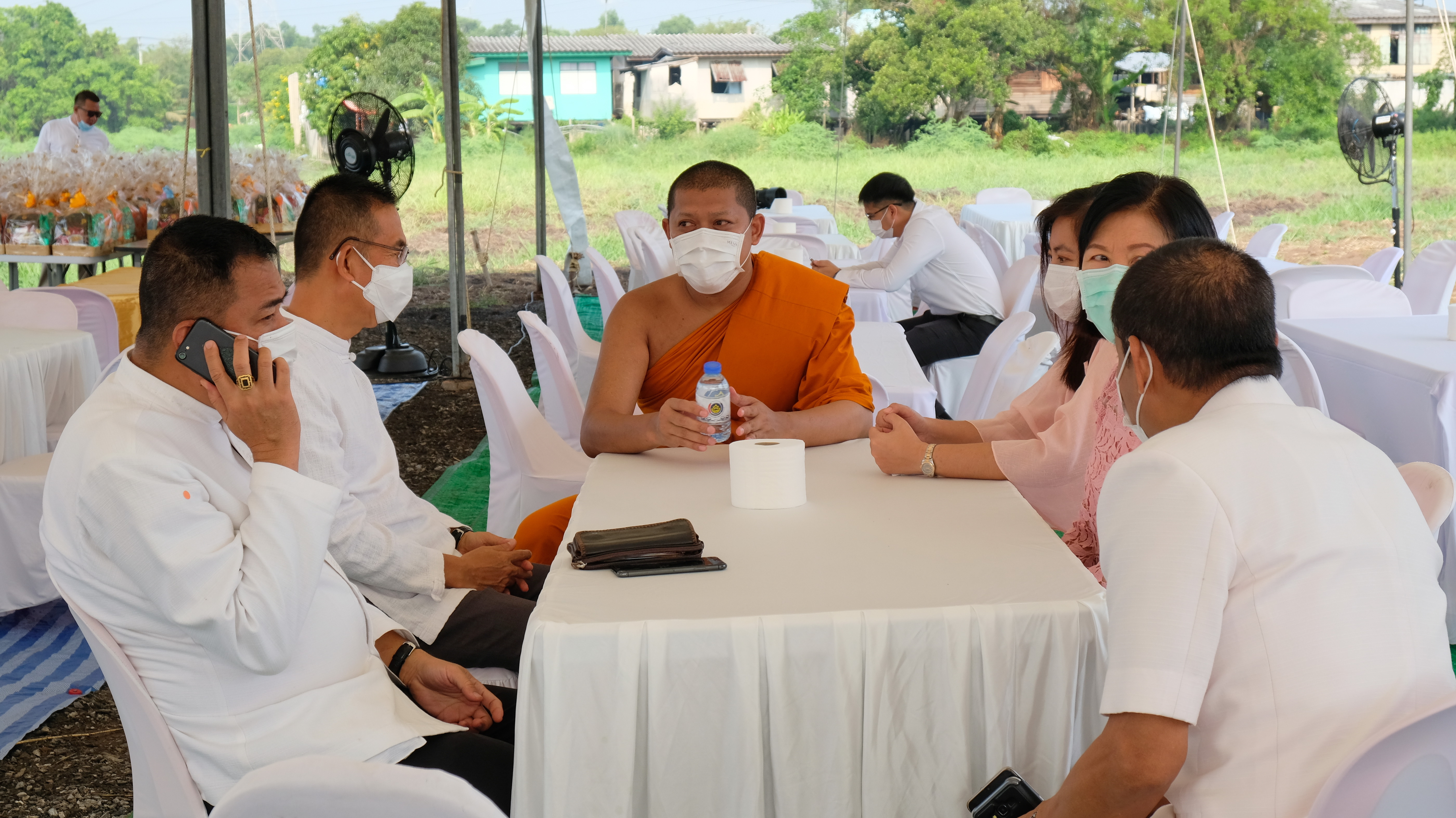 พจ.ปทุมธานี “ร่วมพิธีบูรณะปฏิสังขรณ์ “ยกวัดร้างเป็นวัดให้มีพระภิกษุอยู่จำพรรษา” และพิธีบวงสรวงบูชาเทพยดา”