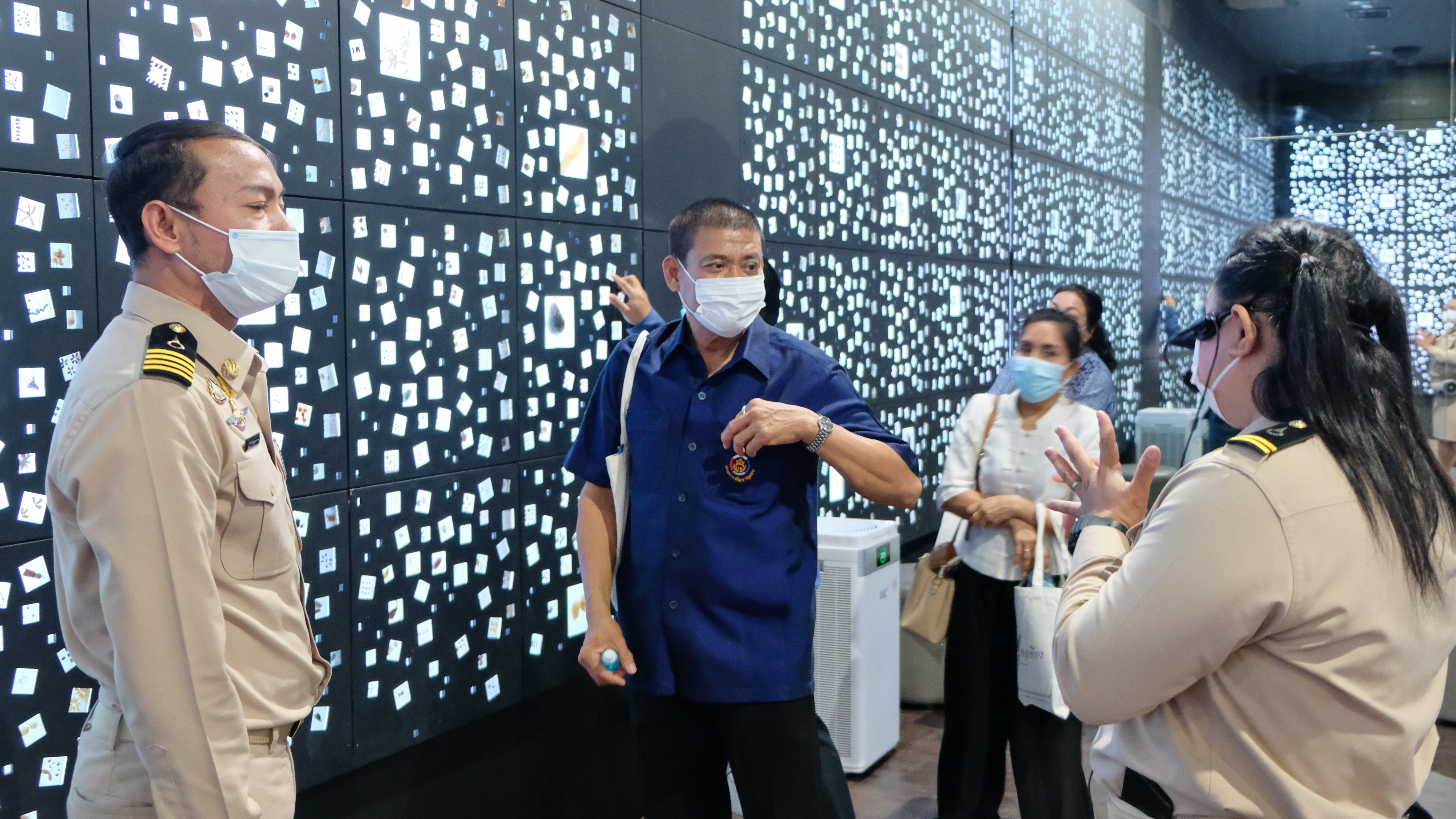 พช.ปทุมธานี จัดโครงการ “สืบสาน สร้างสรรค์ สู่สังคมการเรียนรู้เกษตรเศรษฐกิจพอเพียง”