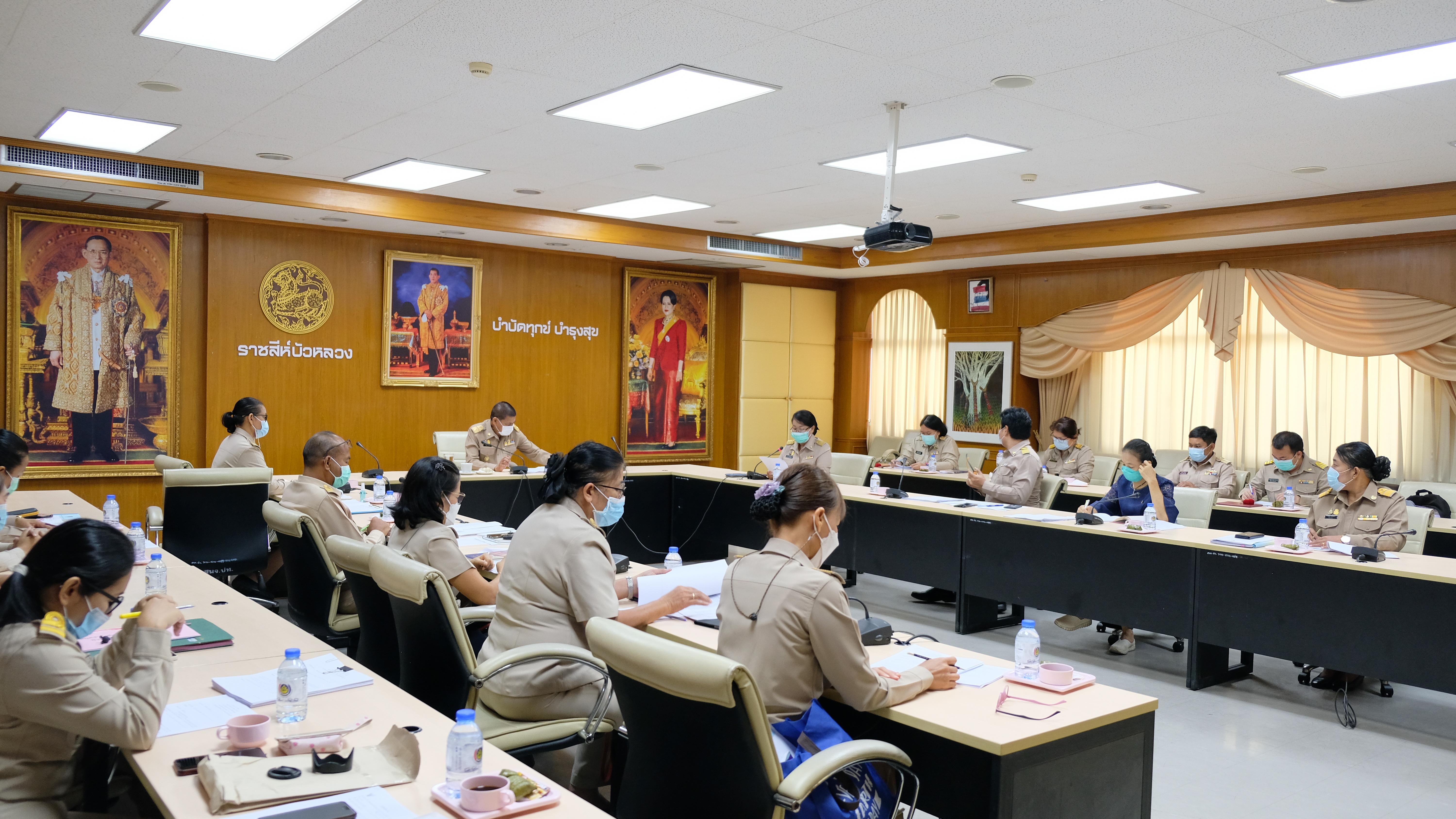 พช.ปทุมธานี “ประชุมผู้อำนวยการกลุ่มงาน/พัฒนาการอำเภอ ประจำเดือนมิถุนายน ๒๕๖๔”