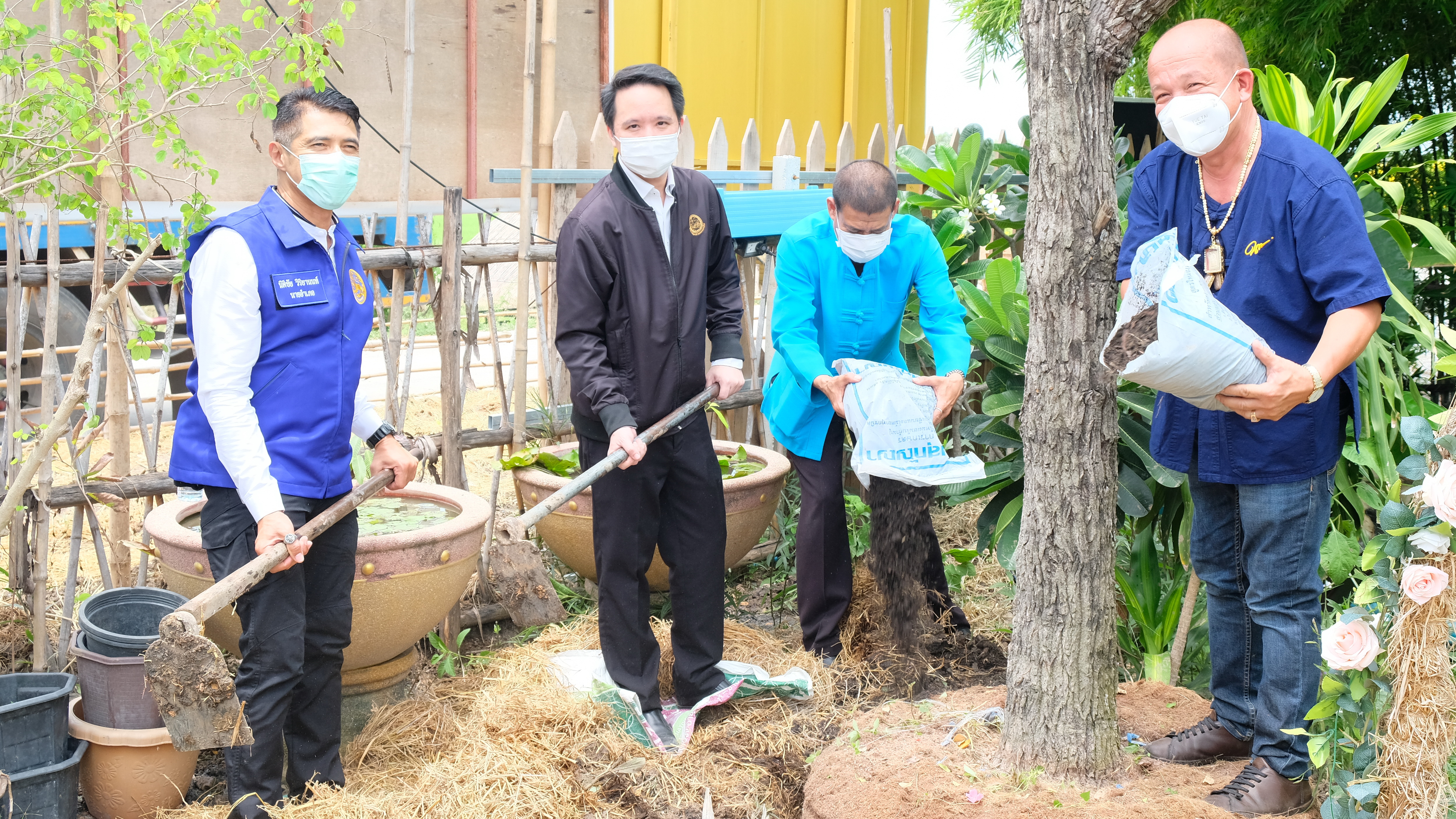 พช.ปทุมธานี “ขับเคลื่อนงานการพัฒนาเศรษฐกิจฐานรากและประชารัฐจังหวัดปทุมธานี”