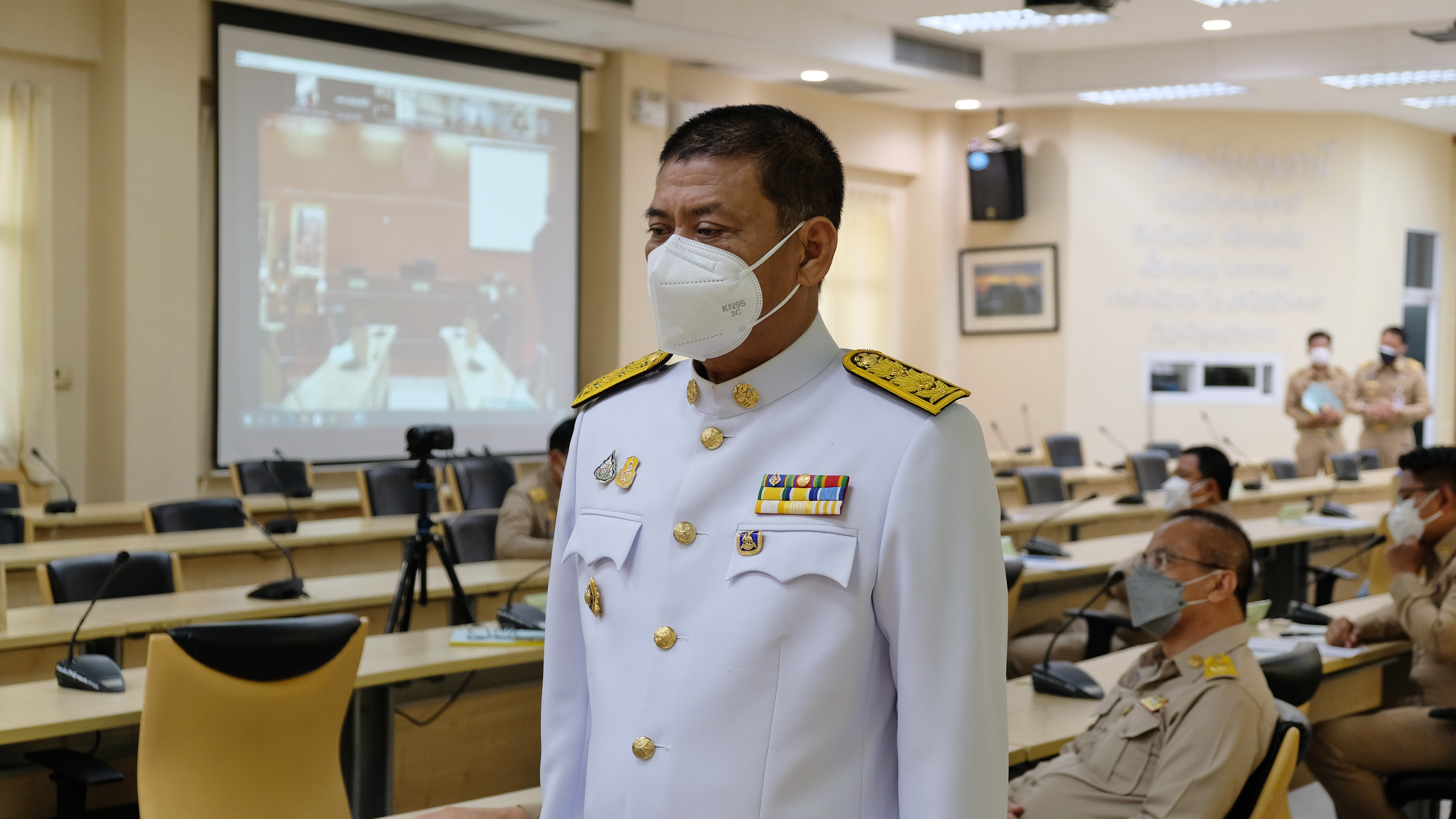 พช.ปทุมธานี “พัฒนาการจังหวัดปทุมธานี รับครื่องหมาย “รักษาดินแดนยิ่งชีพ” ประจำปี ๒๕๖๔”