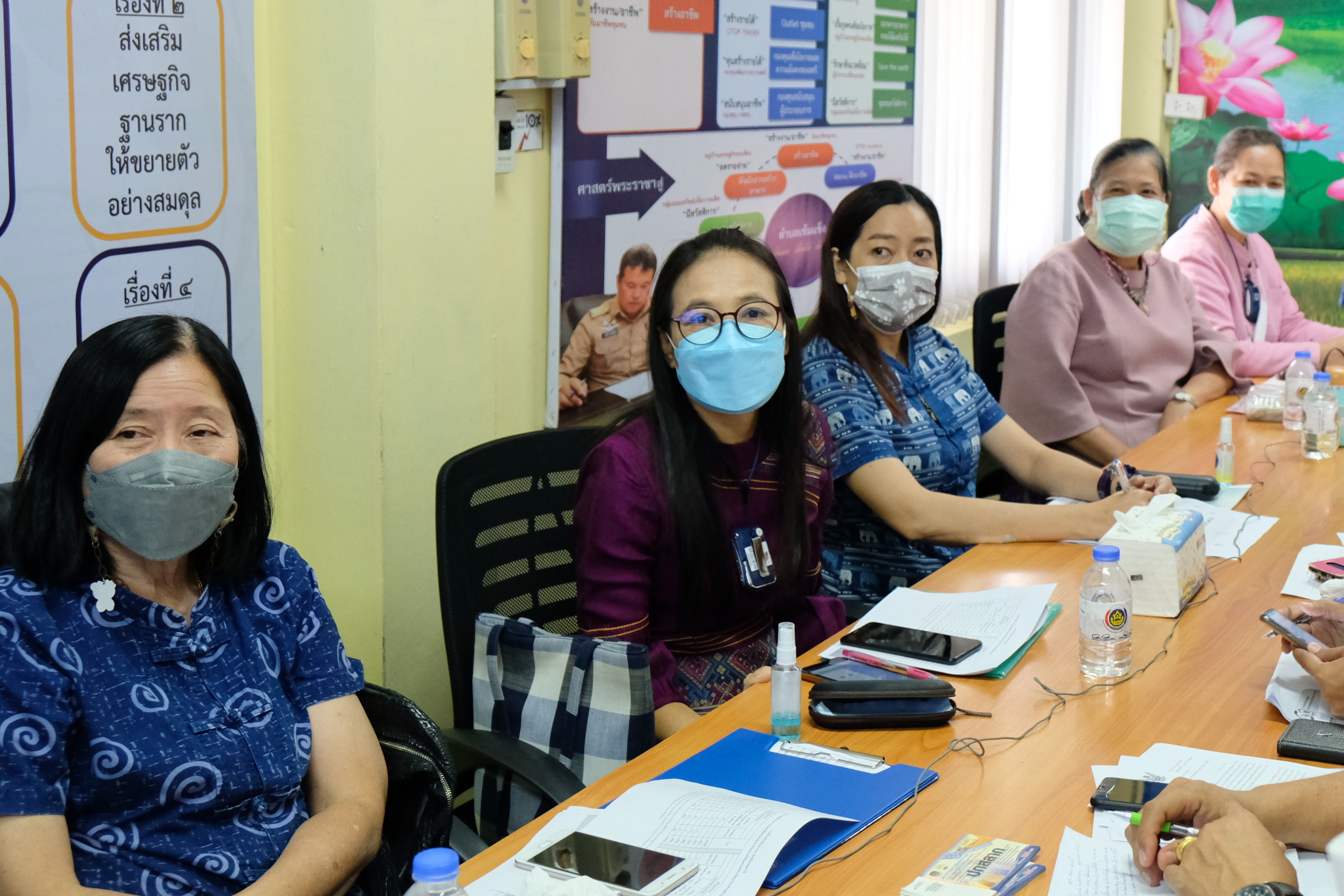 พช.ปทุมธานี “ร่วมประชุมการขับเคลื่อนงานเศรษฐกิจฐานรากด้วยกองทุนชุมชน ประจำปีงบประมาณ พ.ศ. ๒๕๖๕”