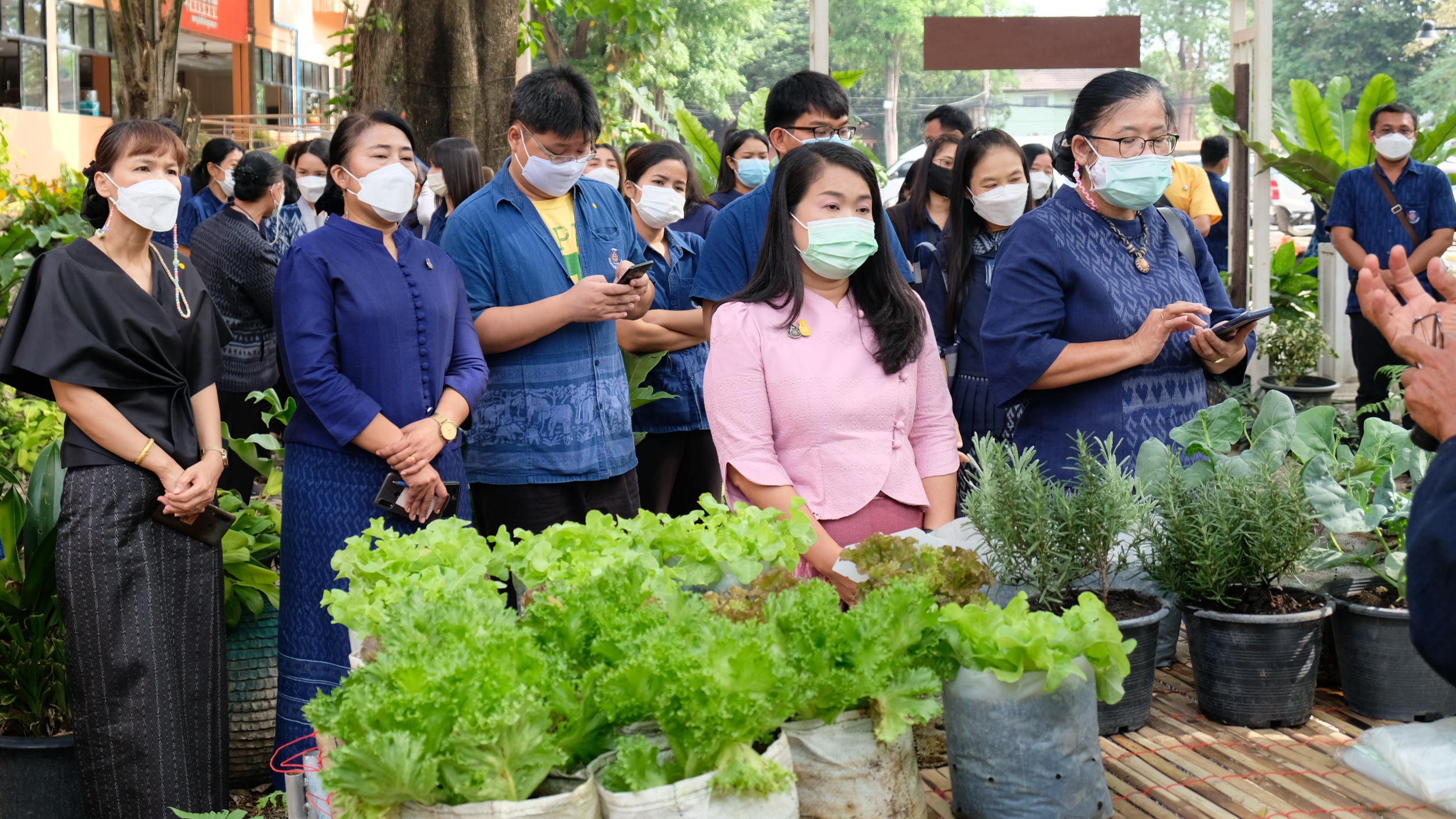 พช.ปทุมธานี “ดำเนินโครงการส่งเสริมความสัมพันธ์ของสมาชิกสหกรณ์ออมทรัพย์กรมการพัฒนาชุมชน (สอ.พช.) ประจำปี ๒๕๖๔”