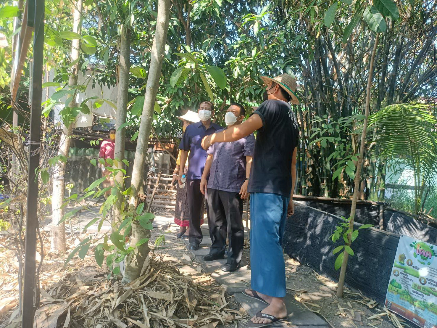 พช.ปทุมธานี “นายกิจจา ทองแดง ผู้ตรวจราชการกรมการพัฒนาชุมชน ลงพื้นที่ตรวจเยี่ยมและติดตามการดำเนินโครงการพัฒนาพื้นที่ต้นแบบการพัฒนาคุณภาพชีวิตตามหลักทฤฎีใหม่ประยุกต์สู่ “โคก หนอง นา โมเดล” จังหวัดปทุมธานี”