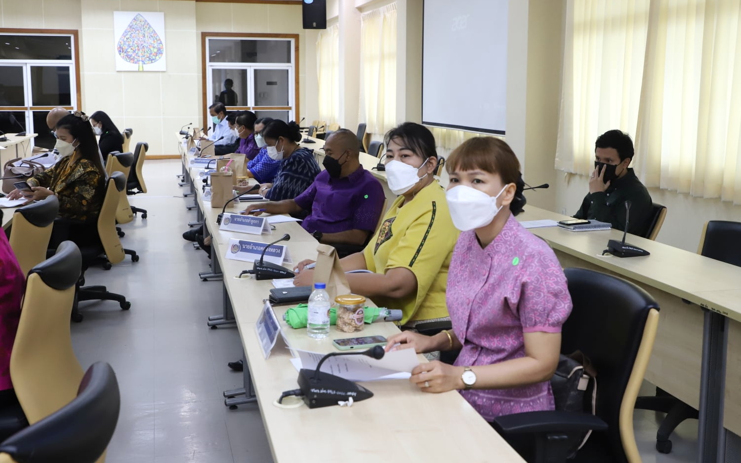พช.ปทุมธานี “ประชุมเตรียมความพร้อมกิจกรรมเอามื้อสามัคคี โครงการ โคก หนอง นา สัปปายะและรมณียสถาน”