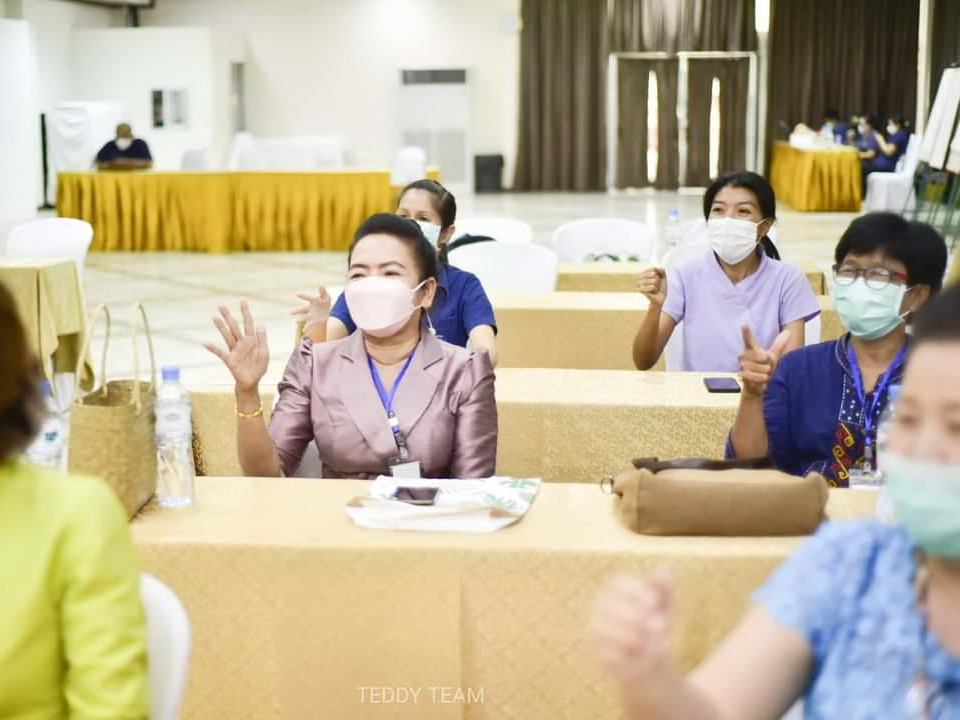 พช.ปทุมธานี “ดำเนินโครงการพัฒนาระบบบริหารจัดการกองทุนและประเมินผลทุนหมุนเวียน จังหวัดปทุมธานี”