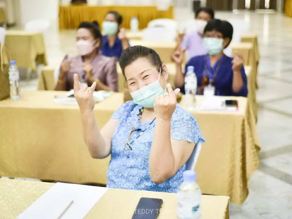 พช.ปทุมธานี “ดำเนินโครงการพัฒนาระบบบริหารจัดการกองทุนและประเมินผลทุนหมุนเวียน จังหวัดปทุมธานี”