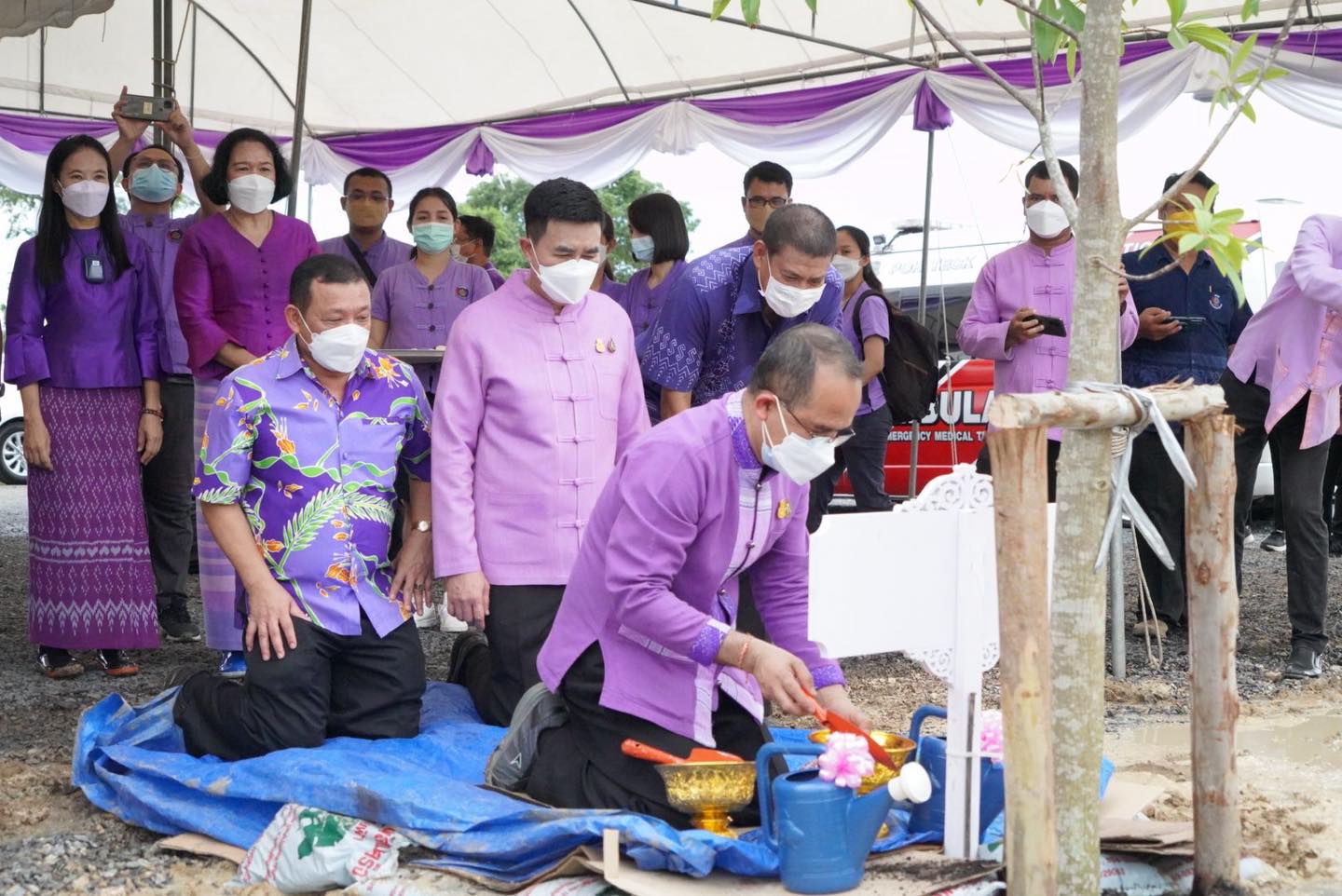 พช.ปทุมธานี “ปลัดกระทรวงมหาดไทย ปลูกต้นไม้ เฉลิมพระเกียรติ สมเด็จพระนางเจ้าฯ พระบรมราชิ”