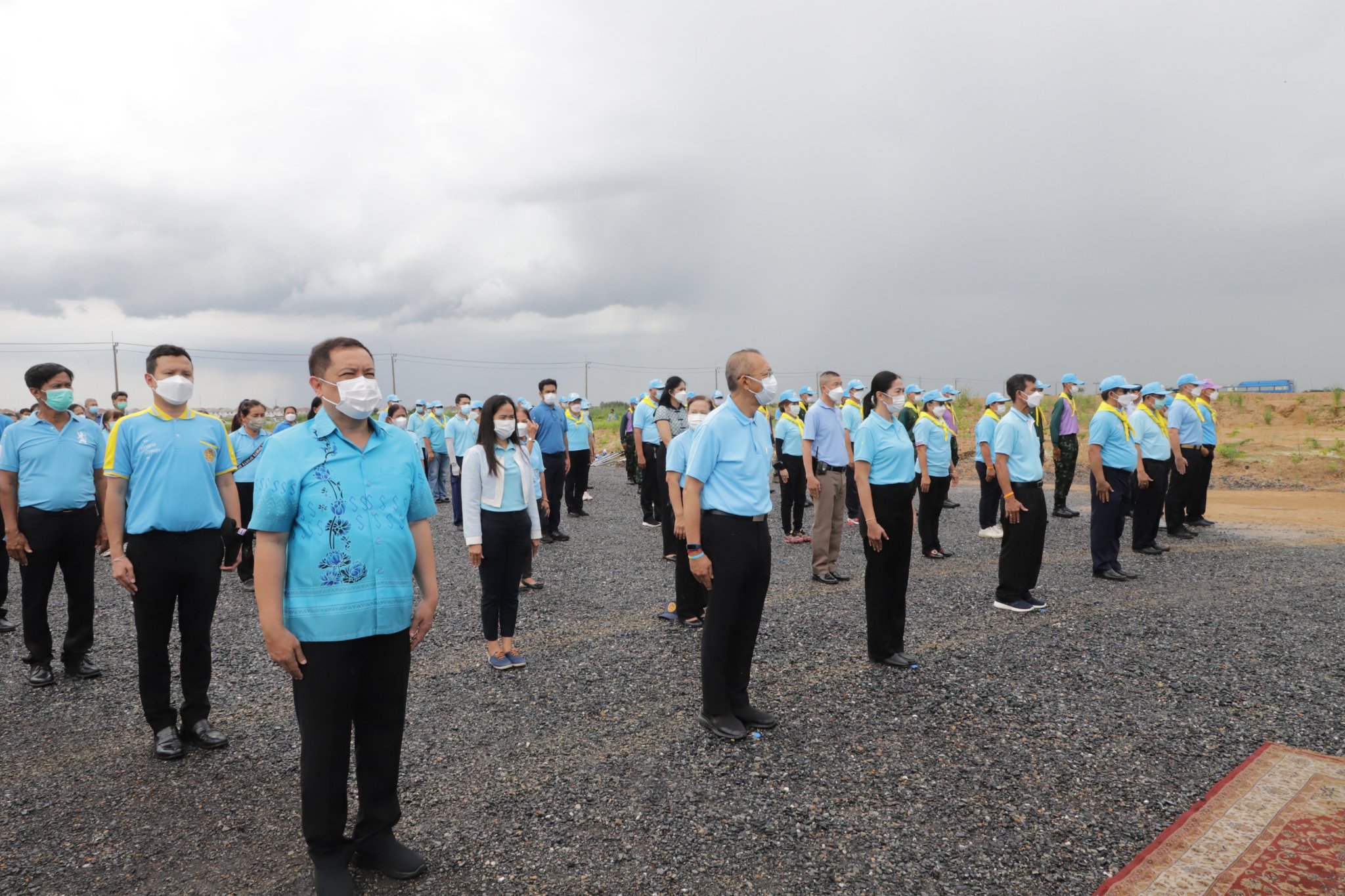 พช.ปทุมธานี “ร่วมกิจกรรมปลูกต้นไม้เฉลิมพระเกียรติสมเด็จพระนางเจ้าสิริกิติ์ พระบรมราชินีนาถ พระบรมราชชนนีพันปีหลวง”