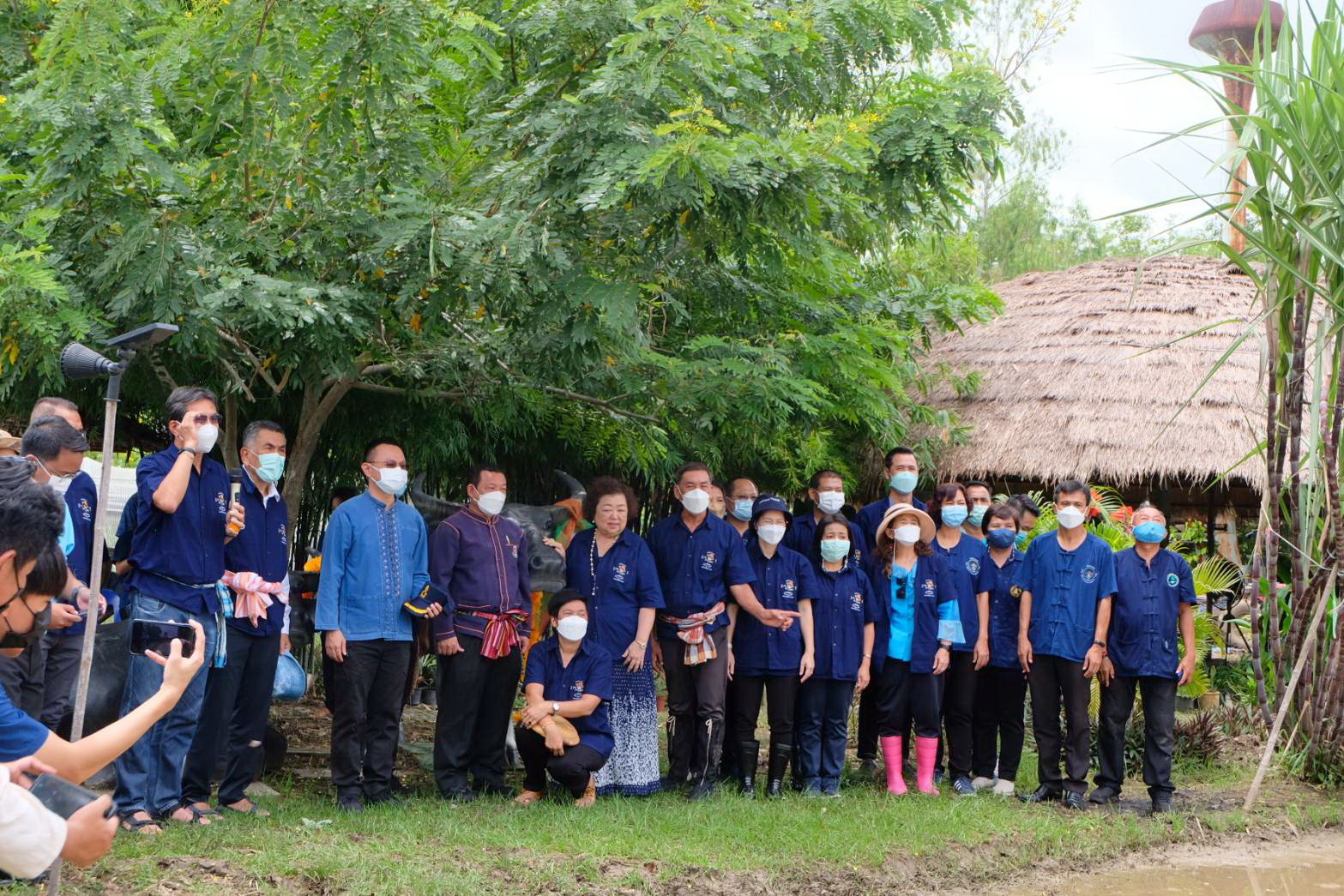 พช.ปทุมธานี “ร่วมโครงการเรียนรู้วิถีชาวนา พบความสุข ตามแนวทางศาสตร์พระราชา”