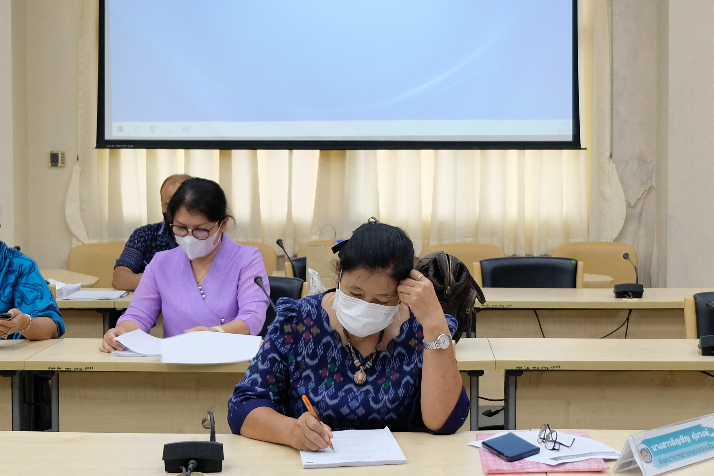 พช.ปทุมธานี “ประชุมมอบนโยบายและแนวทางการดำเนินงานพัฒนาชุมชน ประจำเดือนกันยายน ๒๕๖๕”