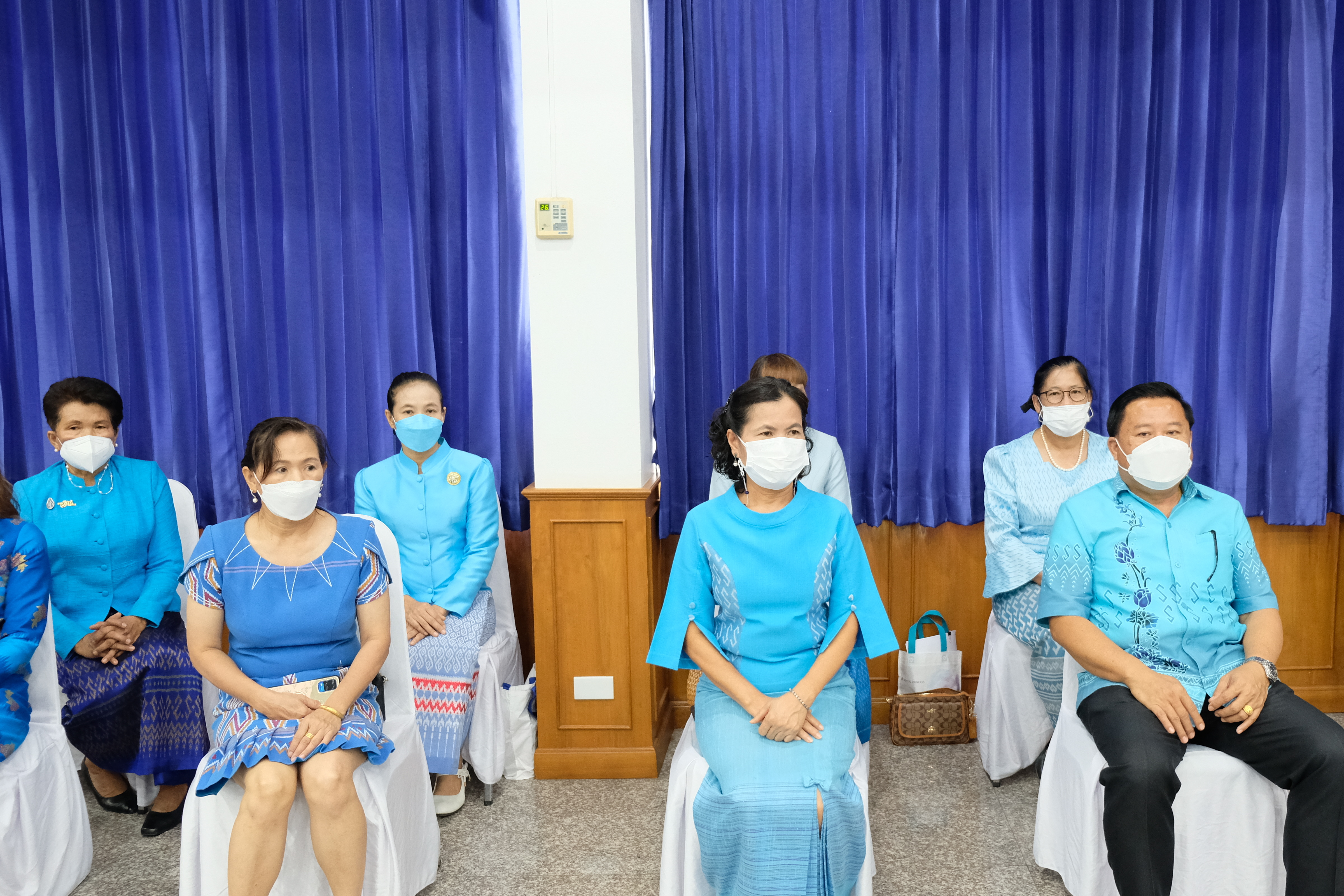 พช.ปทุมธานี “จัดพิธีมอบเงินพระราชทานขวัญถุงกองทุนแม่ของแผ่นดิน ประจำปี ๒๕๖๕”