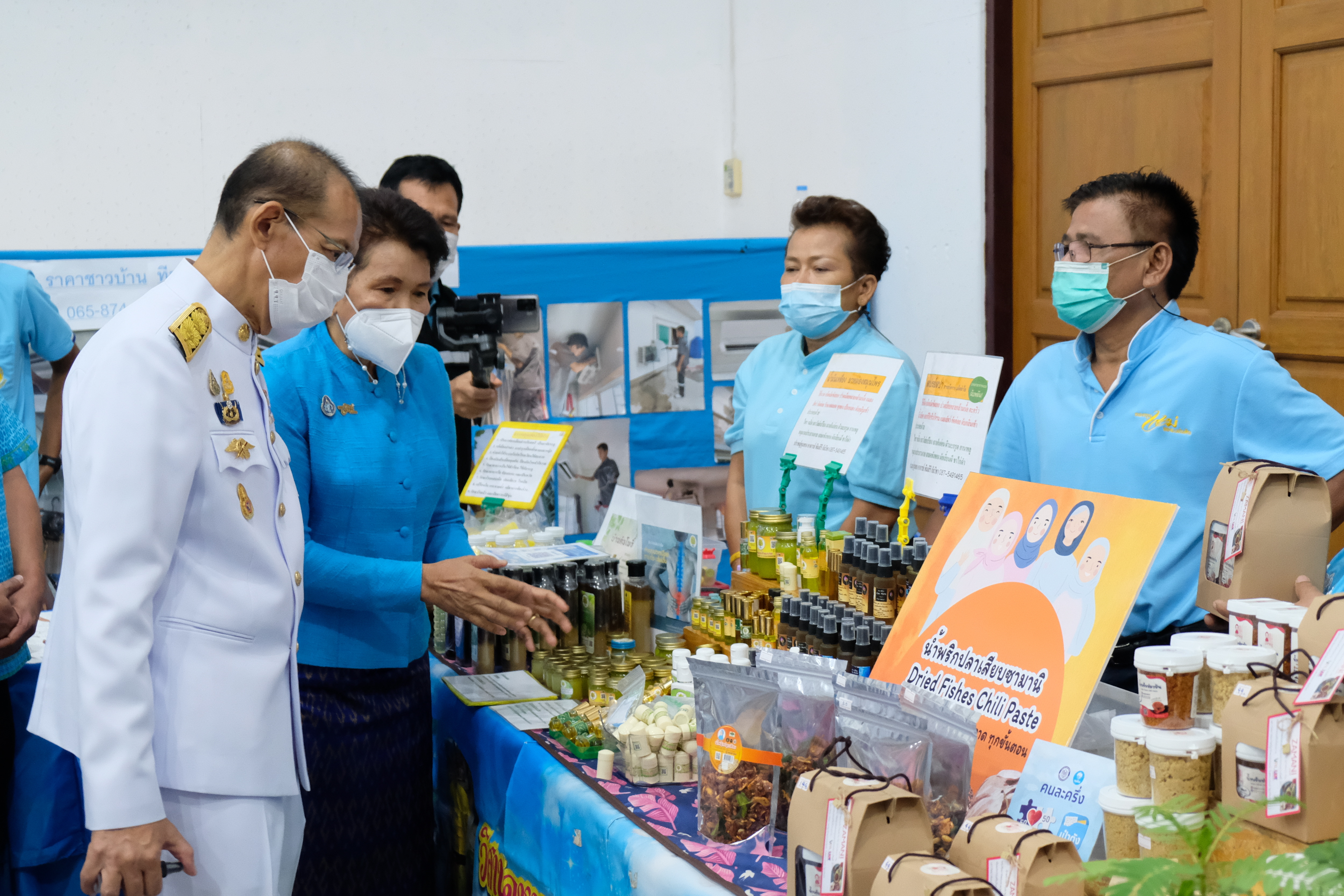 พช.ปทุมธานี “จัดพิธีมอบเงินพระราชทานขวัญถุงกองทุนแม่ของแผ่นดิน ประจำปี ๒๕๖๕”