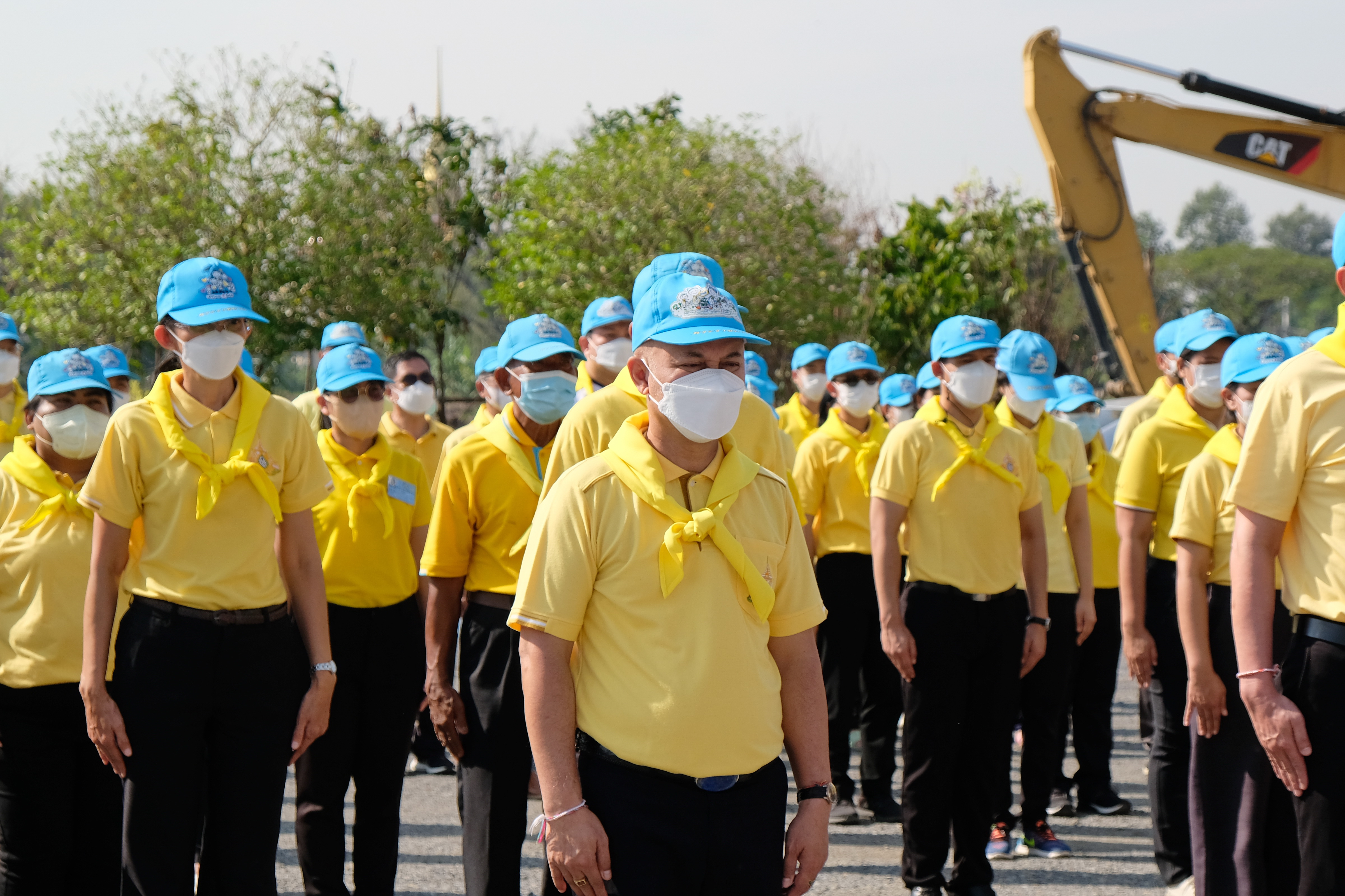 พช.ปทุมธานี “รวมพลังจิตอาสา มุ่งมั่นทำความดี ด้วยหัวใจ ปลูกต้นไม้เพื่อชาติ” ถวายราชสดุดีเนื่องในวันคล้ายวันพระราชสมภพสมเด็จพระศรีนครินทราบรมราชชนนี พร้อมจัดกิจกรรมเนื่องในวันรักต้นไม้ประจำปีของชาติ