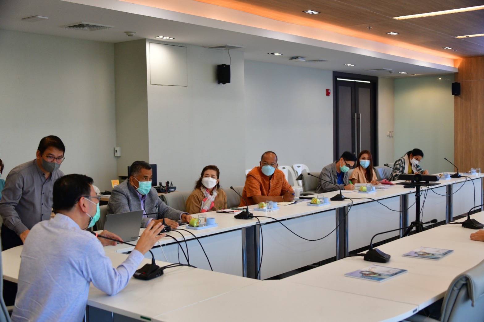 พช.ปทุมธานี “ร่วมขับเคลื่อนการพัฒนาเศรษฐกิจฐานรากระดับจังหวัดปทุมธานี (หนองเสือเมืองสมุนไพร)”