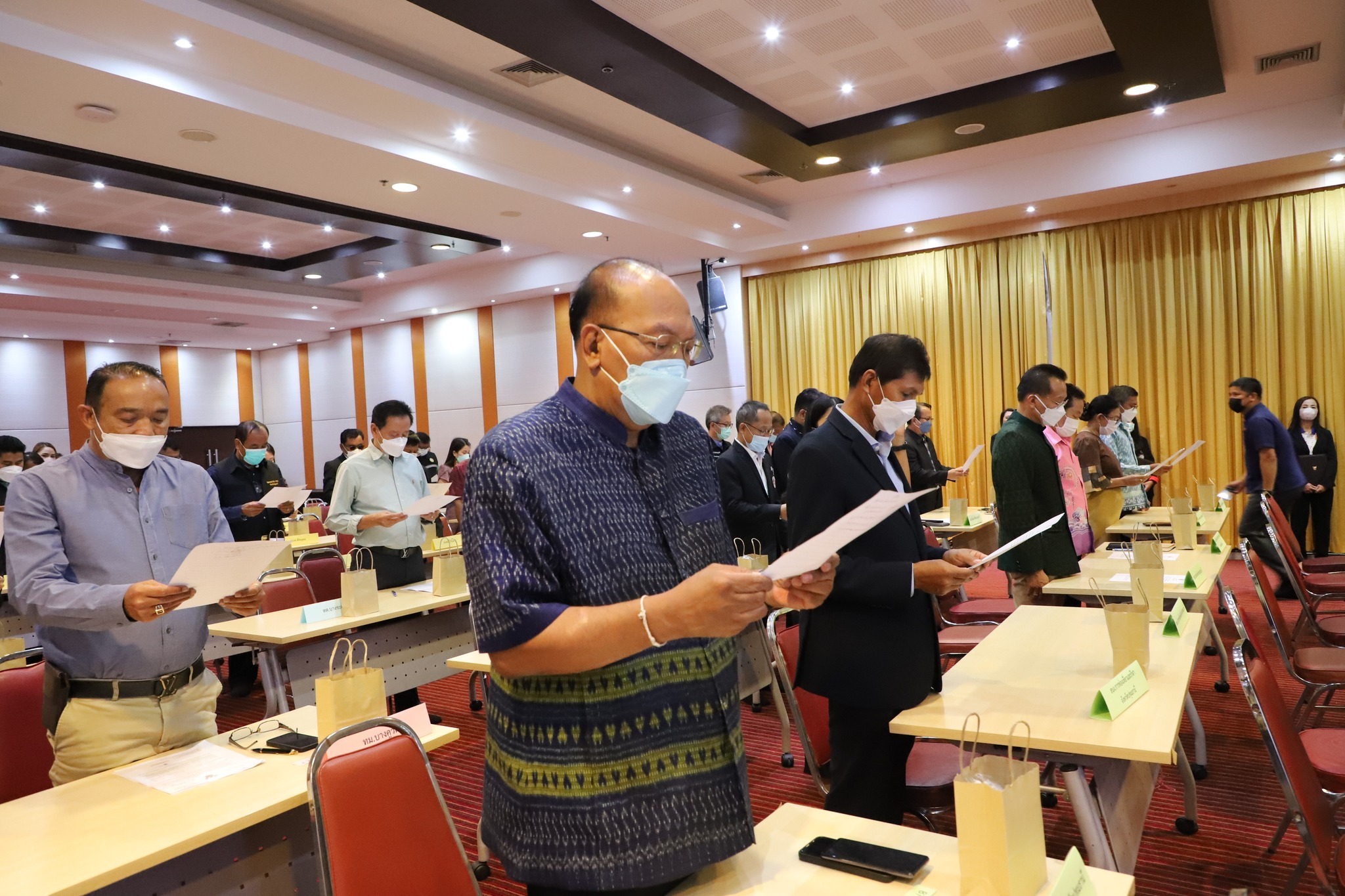 พช.ปทุมธานี “ร่วมพิธีลงนามบันทึกข้อตกลงความร่วมมือ (MOU) ว่าด้วย การบูรณาการรักษาความสะอาด และความเป็นระเบียบ เรียบร้อยเส้นทางการคมนาคม ทางเท้า เกาะกลางถนน ฯ มุ่งสู่ปทุมธานีเมืองน่าอยู่ อย่างยั่งยืน”