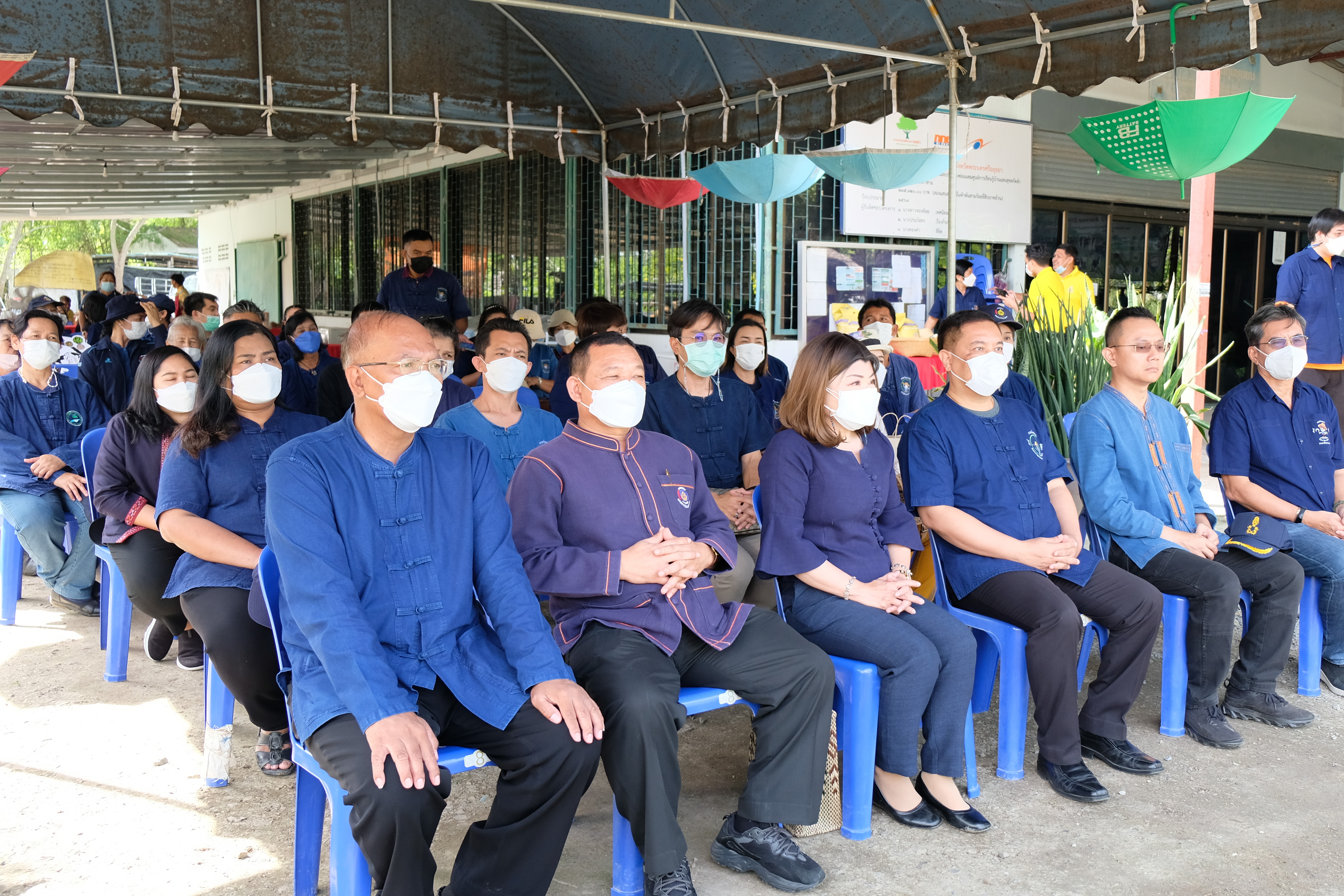 พช.ปทุมธานี “ร่วมพิธีเกี่ยวข้าว พันธุ์ข้าวหอมปทุมธานี ๑ ปีที่ ๖”