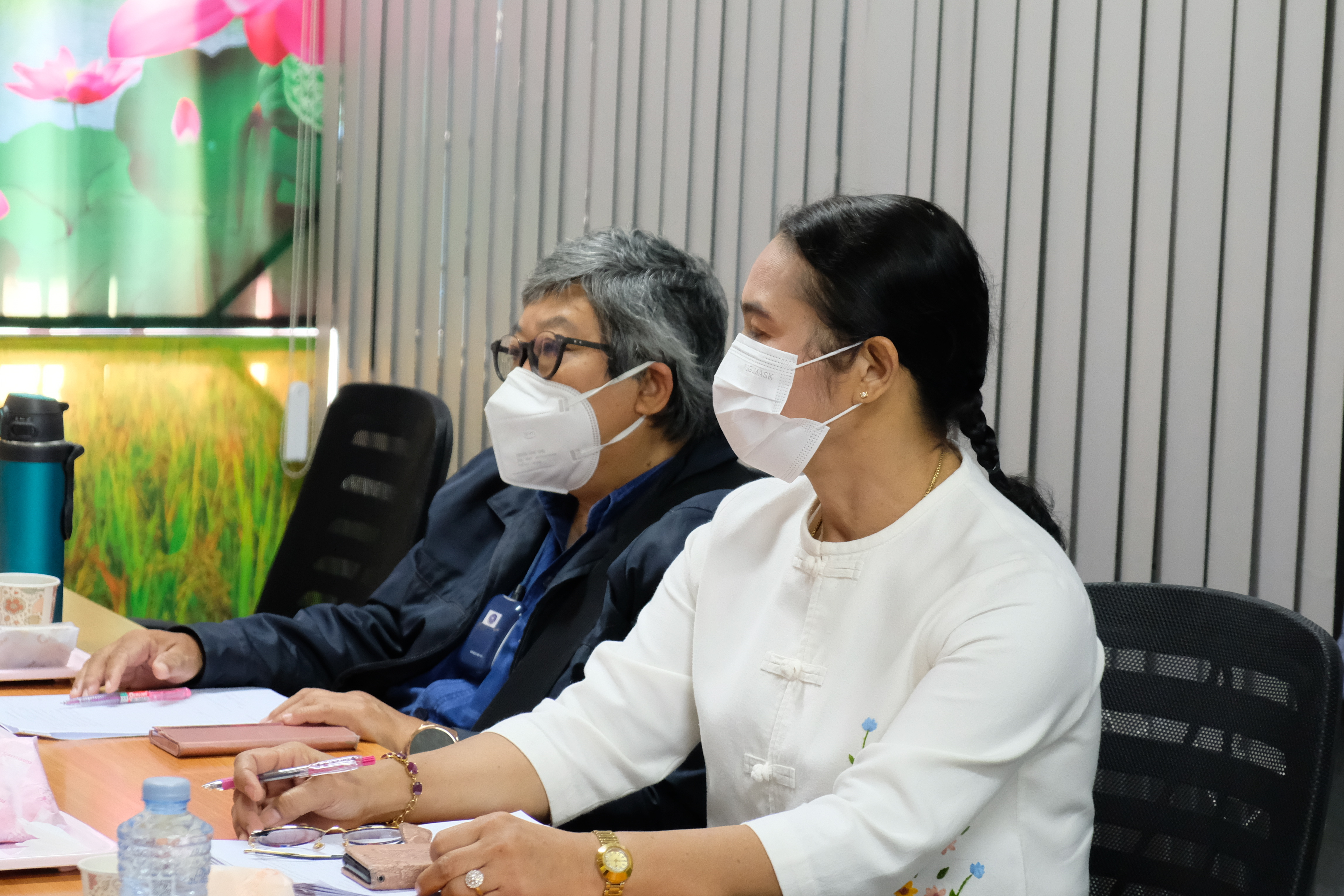 พช.ปทุมธานี “ร่วมประชุมเชิงปฏิบัติการสร้างความรู้ความเข้าใจเครือข่ายคณะกรรมการบริหารศูนย์ประสานงานองค์การชุมชนระดับจังหวัด (ศอช.จ) (สสช.)”