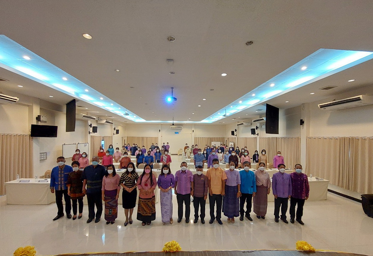 พช.ปทุมธานี “ร่วมประชุมเชิงปฏิบัติการตรวจติดตามผลการดำเนินงานของหน่วยรับตรวจ ครั้งที่ ๑/๒๕๖๖”