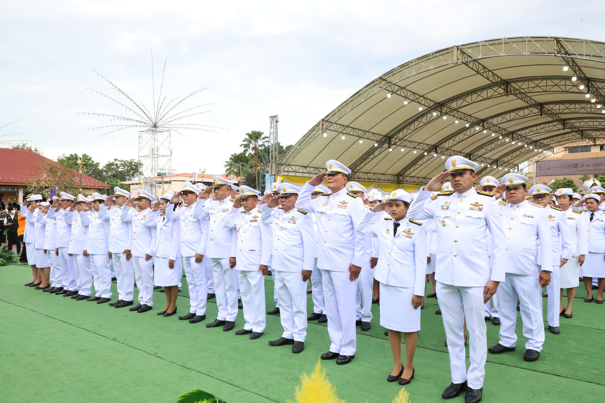 พช.ปทุมธานี “ร่วมพิธีเปิดโครงการแข่งขันเรือยาวประเพณีชิงถ้วยพระราชทานฯ จังหวัดปทุมธานี ประจำปี ๒๕๖๕”