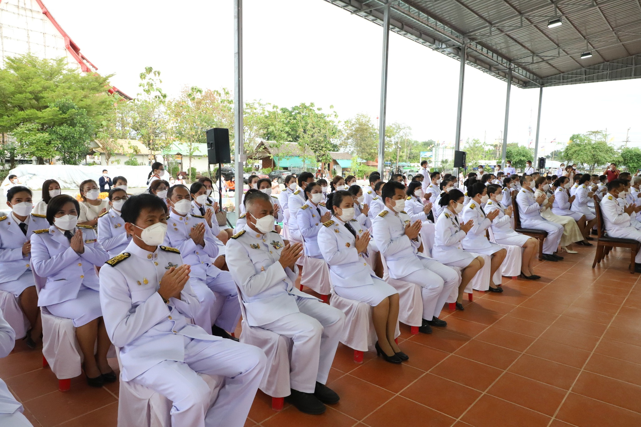 พช.ปทุมธานี “ร่วมพิธีเจริญพระพุทธมนต์ และพิธีตักบาตรพระสงฆ์ เนื่องในโอกาสวันคล้ายวันประสูติ สมเด็จพระเจ้าลูกเธอ เจ้าฟ้าพัชรกิติยาภา นเรนทิราเทพยวดี กรมหลวงราชสาริณีสิริพัชร มหาวัชรราชธิดา ๗ ธันวาคม ๒๕๖๕”