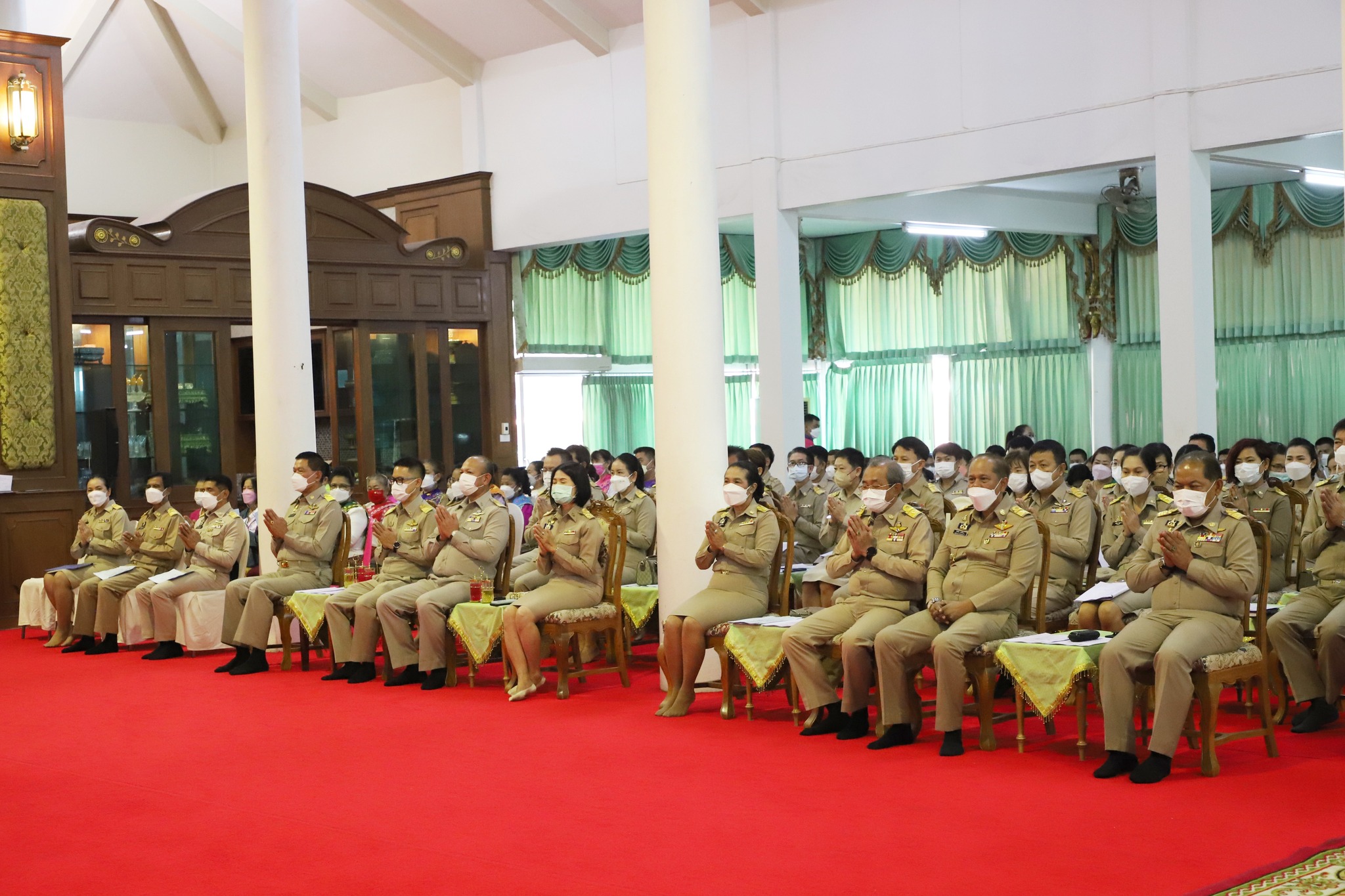 พช.ปทุมธานี “ร่วมพิธีเจริญพระพุทธมนต์ เจริญจิตภาวนาถวายพระพรชัยมงคลแด่ สมเด็จพระเจ้าลูกเธอ เจ้าฟ้าพัชรกิติยาภาฯ ให้ทรงหายจากพระอาการประชวร โดยเร็ววัน”