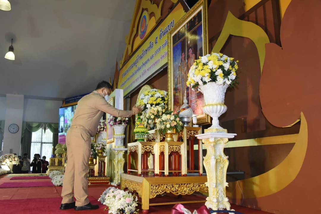 พช.ปทุมธานี “ร่วมเปิดงานมหกรรมหมู่บ้านรักษาศีล ๕ ต้นแบบและการจัดแสดงจำหน่ายผลิตภัณฑ์สัมมาชีพชุมชนและ OTOP ระดับประเทศ