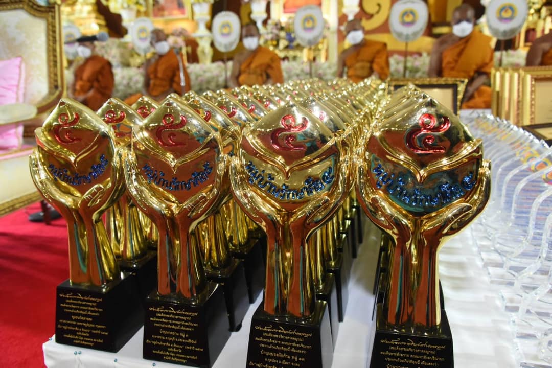 พช.ปทุมธานี “ร่วมเปิดงานมหกรรมหมู่บ้านรักษาศีล ๕ ต้นแบบและการจัดแสดงจำหน่ายผลิตภัณฑ์สัมมาชีพชุมชนและ OTOP ระดับประเทศ