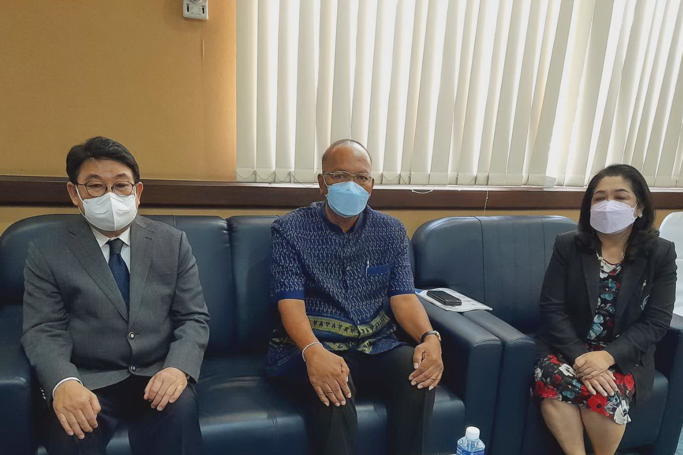 พช.ปทุมธานี “นายประจัญ จันทร์เนตร์ พัฒนาการจังหวัดปทุมธานี ร่วมโครงการ EAU สู่สังคม”