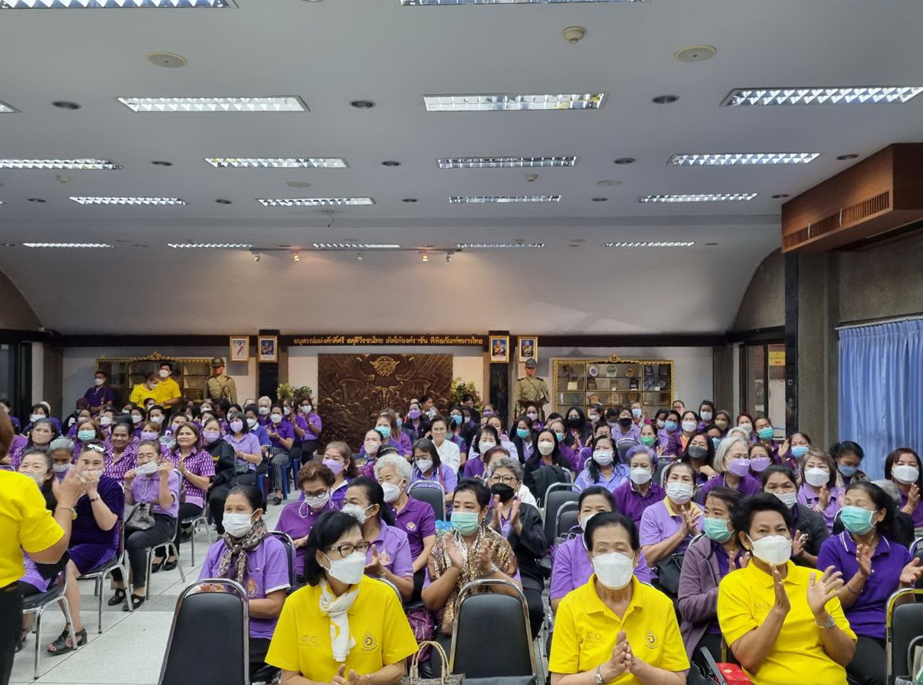 พช.ปทุมธานี “พัฒนาการจังหวัดปทุมธานี เป็นประธานพิธีเปิดโครงการ “ส่งเสริมการพัฒนาศักยภาพสตรีด้านการตลาดออนไลน์ และการพัฒนาอาชีพแก่สมาชิกสมาคมผู้นำสตรีพัฒนาชุมชนจังหวัดปทุมธานี”