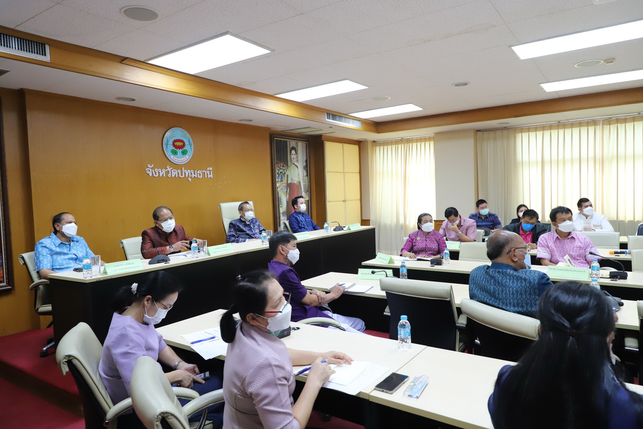 พช.ปทุมธานี “ร่วมประชุมขับเคลื่อนและติดตามนโยบายของรัฐบาล และภารกิจสำคัญของปลัดกระทรวงมหาดไทย ประจำปีงบประมาณ พ.ศ. ๒๕๖๖ ผ่านระบบวีดิทัศน์ทางไกล”