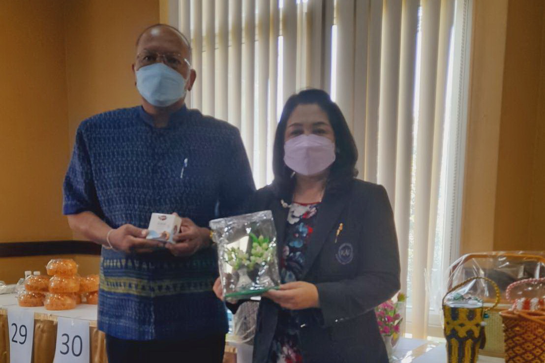 พช.ปทุมธานี “นายประจัญ จันทร์เนตร์ พัฒนาการจังหวัดปทุมธานี ร่วมโครงการ EAU สู่สังคม”