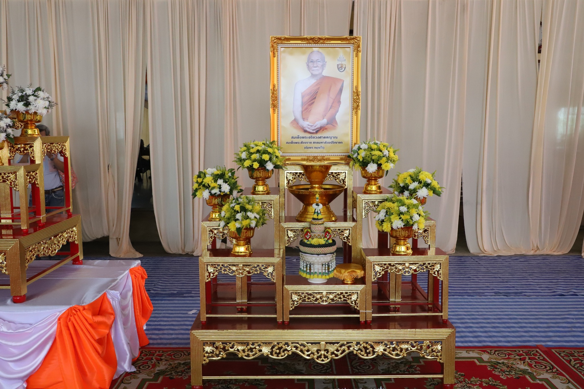 พช.ปทุมธานี “ร่วมประกอบพิธีปลงผมนาค โครงการบรรพชาอุปสมบท ๙๙ รูป เพื่อถวายพระพรชัยมงคลแด่สมเด็จพระเจ้าลูกเธอ เจ้าฟ้าพัชรกิติยาภาฯ ให้ทรงหายจากพระอาการประชวรและทรงมีพระพลานามัยสมบูรณ์แข็งแรงโดยเร็ววัน”