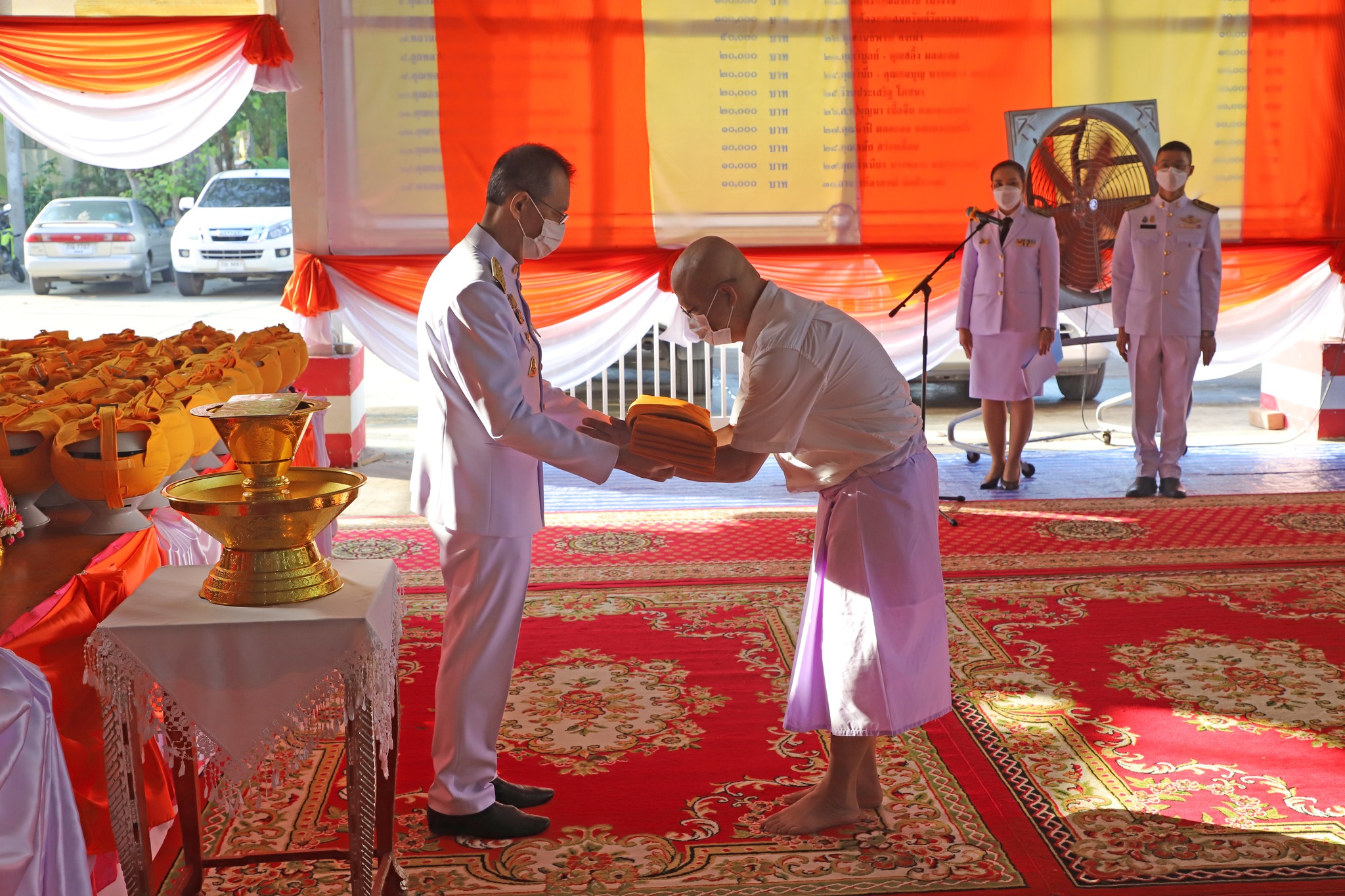 พช.ปทุมธานี “ร่วมพิธีบรรพชาอุปสมบท ๙๙ รูป เพื่อถวายพระพรชัยมงคลแด่สมเด็จพระเจ้าลูกเธอ เจ้าฟ้าพัชรกิติยาภา นเรนทิราเทพยวดี กรมหลวงราชสาริณีสิริพัชร มหาวัชรราชธิดา ให้ทรงหายจากพระอาการประชวร”
