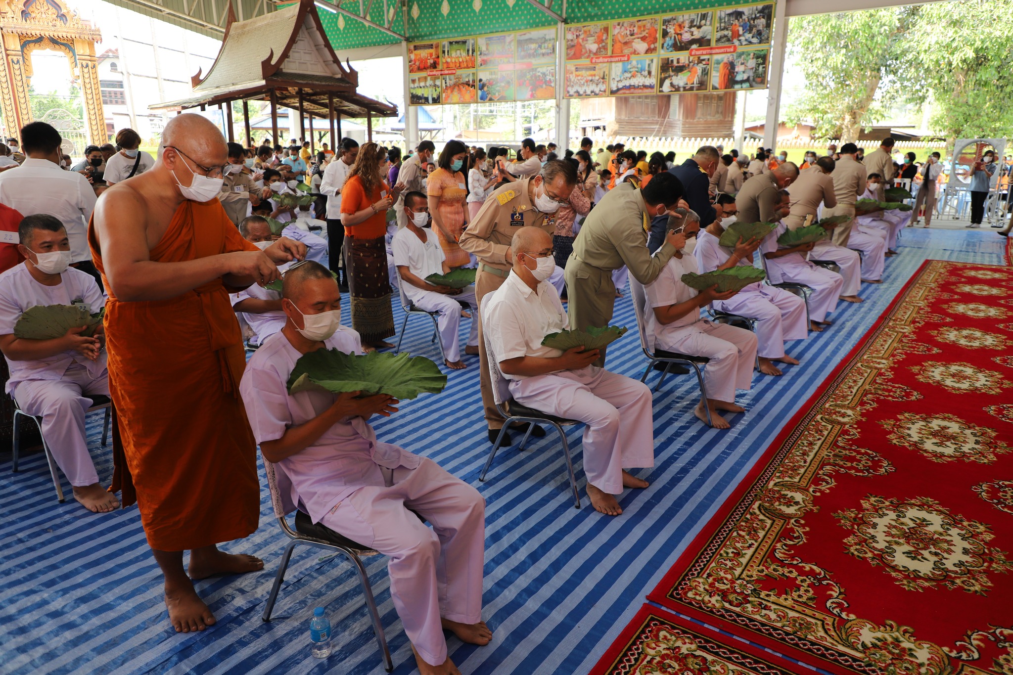 พช.ปทุมธานี “ร่วมประกอบพิธีปลงผมนาค โครงการบรรพชาอุปสมบท ๙๙ รูป เพื่อถวายพระพรชัยมงคลแด่สมเด็จพระเจ้าลูกเธอ เจ้าฟ้าพัชรกิติยาภาฯ ให้ทรงหายจากพระอาการประชวรและทรงมีพระพลานามัยสมบูรณ์แข็งแรงโดยเร็ววัน”