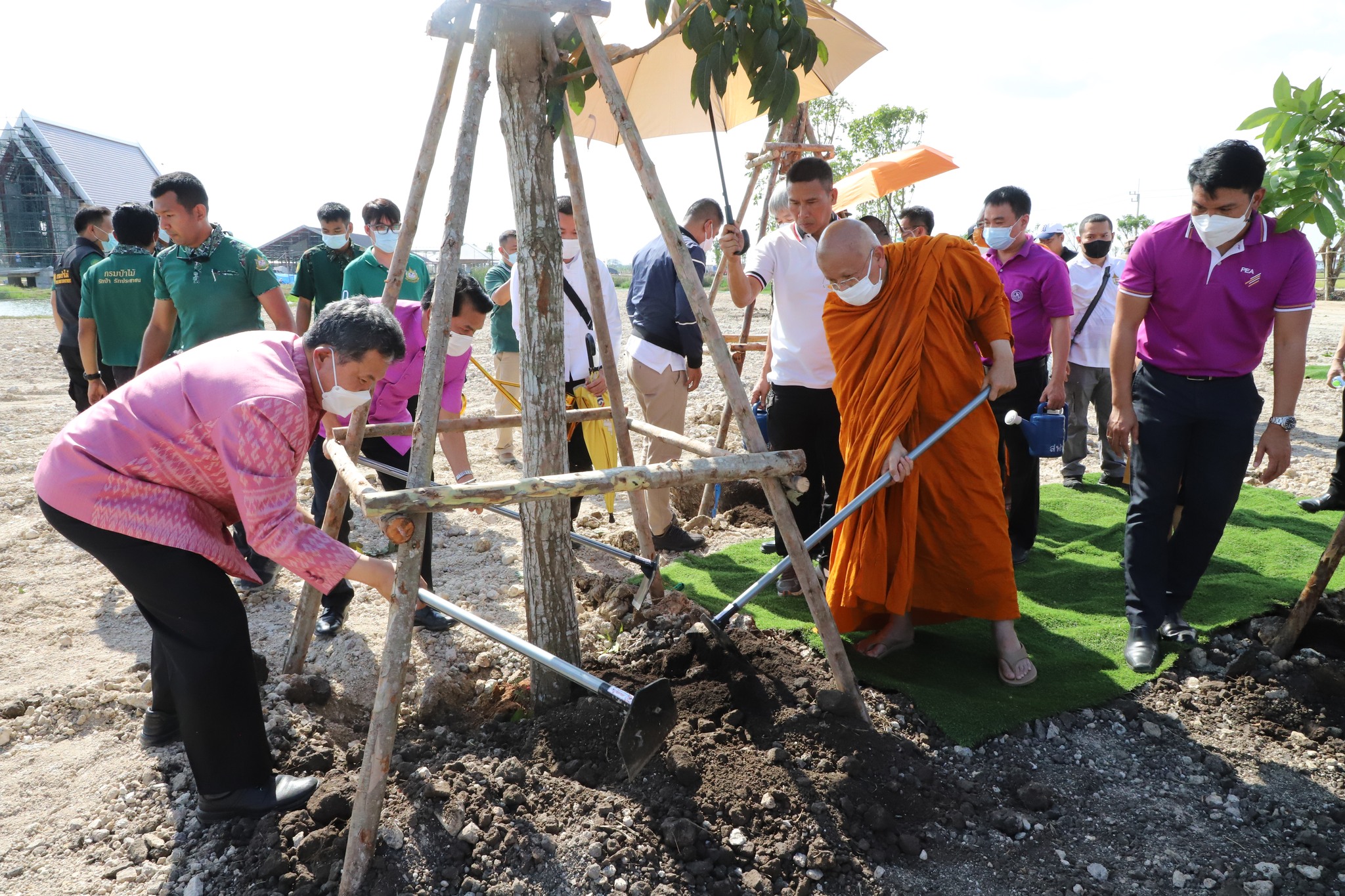 พช.ปทุมธานี “ร่วมลงพื้นที่ติดตามความก้าวหน้าการดำเนินงานพัฒนาพื้นที่สถานปฏิบัติธรรม สมเด็จพระสังฆราช (อมฺพรมหาเถร) จังหวัดปทุมธานี”