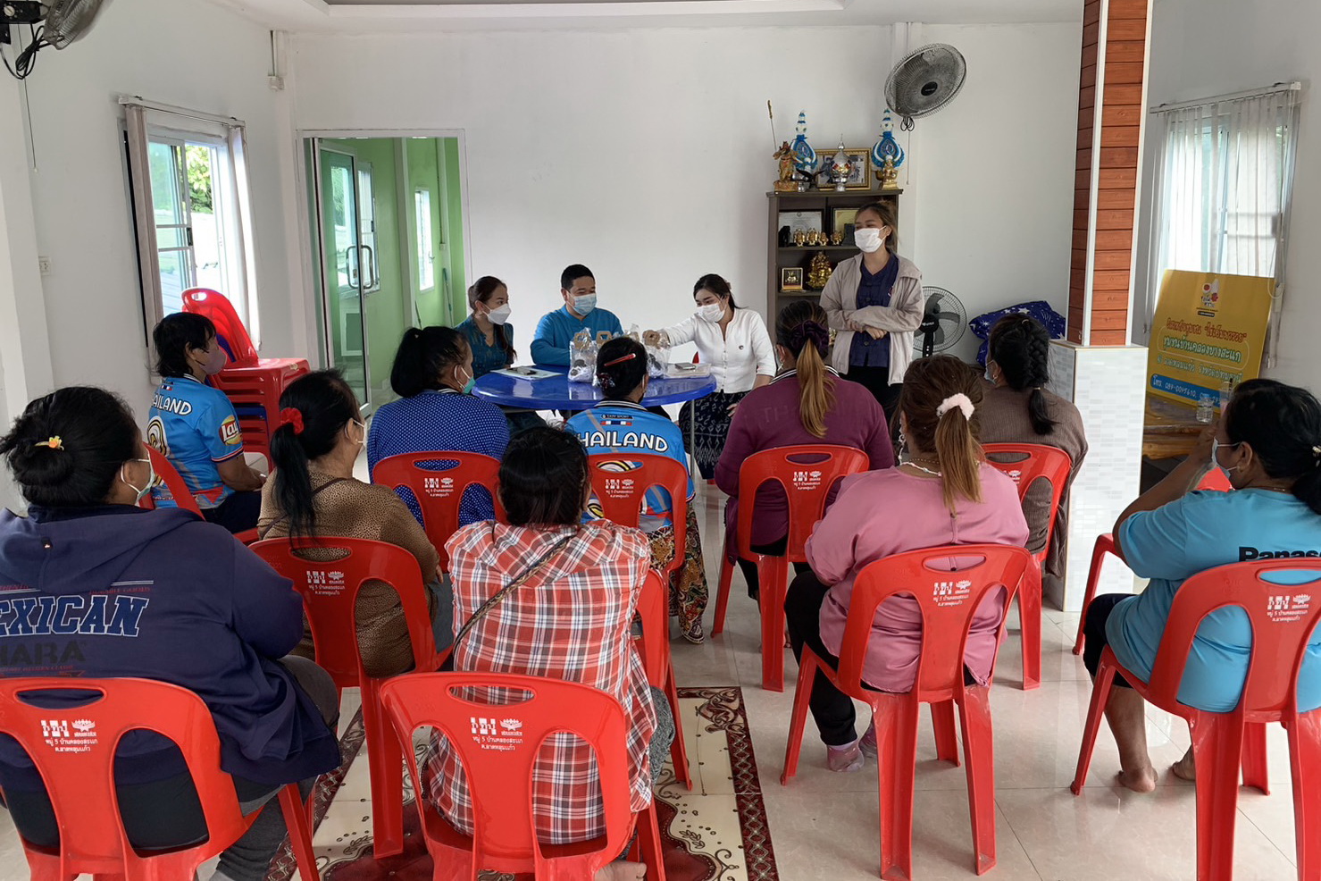 พช.ปทุมธานี “สนับสนุนส่งเสริมเชิงวิชาการการดำเนินงานกลุ่มออมทรัพย์เพื่อการผลิตจังหวัดปทุมธานี”