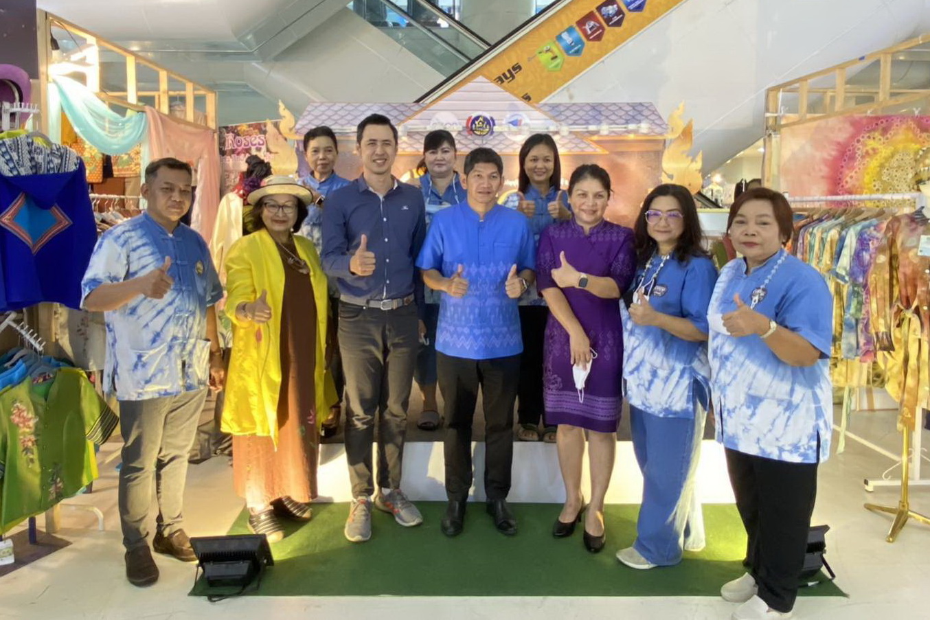 พช.ปทุมธานี “สพอ.ธัญบุรี ขับเคลื่อนการพัฒนาเศรษฐกิจฐานราก ส่งเสริมช่องทางการตลาดให้ผู้ผลิต ผู้ประกอบการ OTOP จัดงาน ของดี ของเด่น โอทอปธัญบุรี จังหวัดปทุมธานี ครั้งที่ ๕”