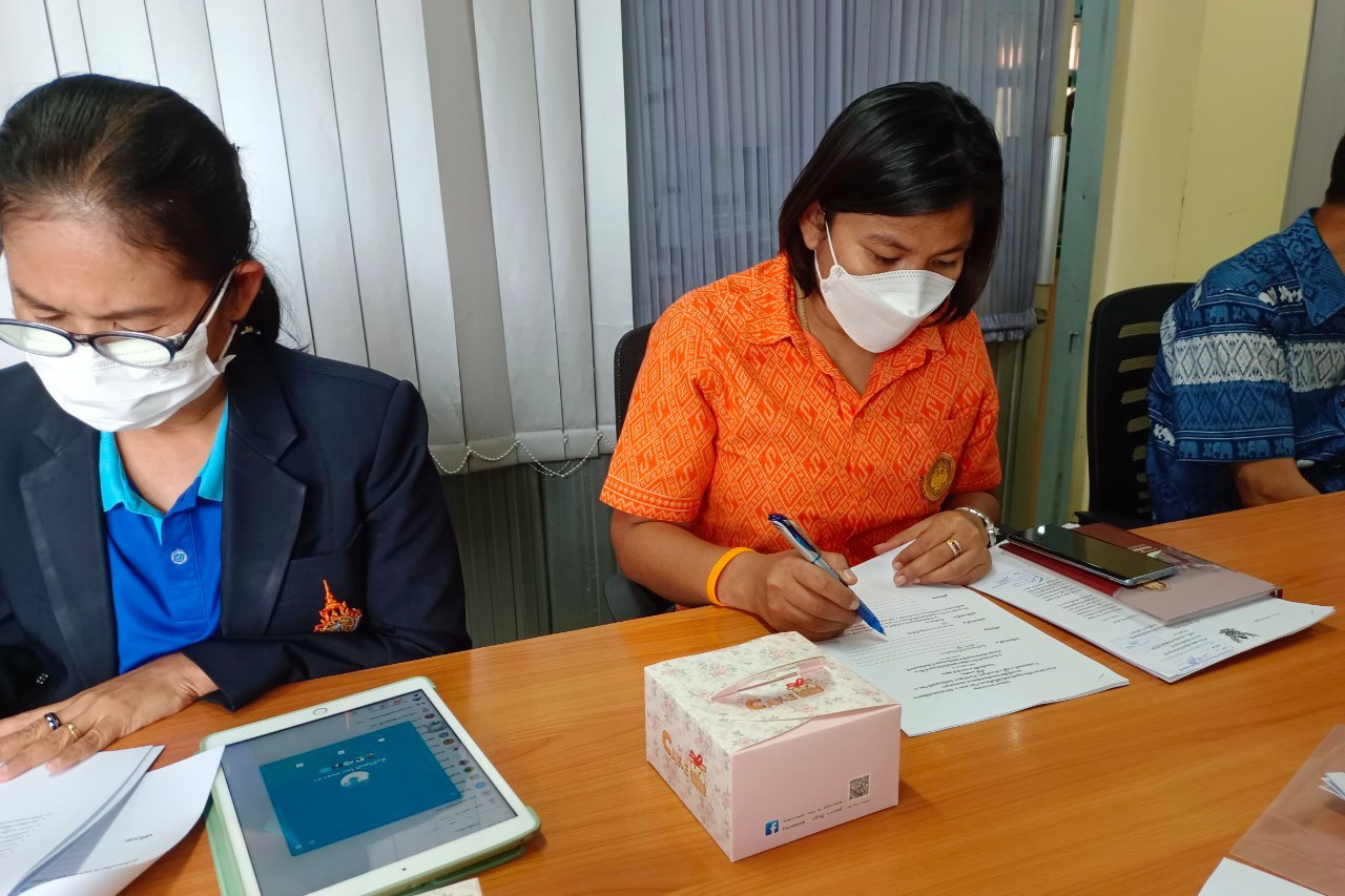 พช.ปทุมธานี “ประชุมหน่วยงานในสังกัดกระทรวงมหาดไทยตามภารกิจการดูแลรักษาต้นไม้พื้นที่ โคก หนอง นา สัปปายะและรมณียสถาน สถานปฏิบัติธรรมสมเด็จพระสังฆราช (อมฺพรมหาเถร) ตำบลลำลูกกา อำเภอลำลูกกา จังหวัดปทุมธานี โซน A”