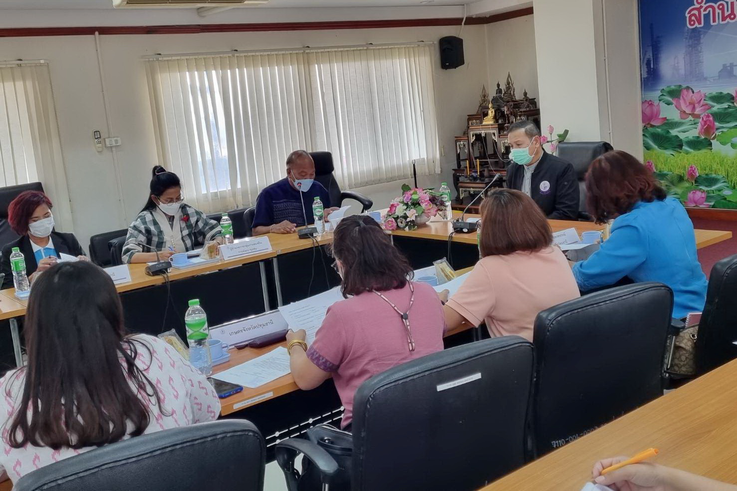 พช.ปทุมธานี “ประชุมคณะทำงานขับเคลื่อนการดำเนินงานการพัฒนาเศรษฐกิจฐานรากและประชารัฐ ด้านการแปรรูป”