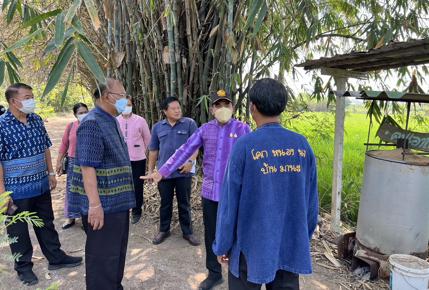 พช.ปทุมธานี “ผู้ตรวจราชการกรมการพัฒนาชุมชน ประชุมตรวจติดตามผลการปฏิบัติราชการร่วมกับสำนักงานพัฒนาชุมชนจังหวัดปทุมธานี”