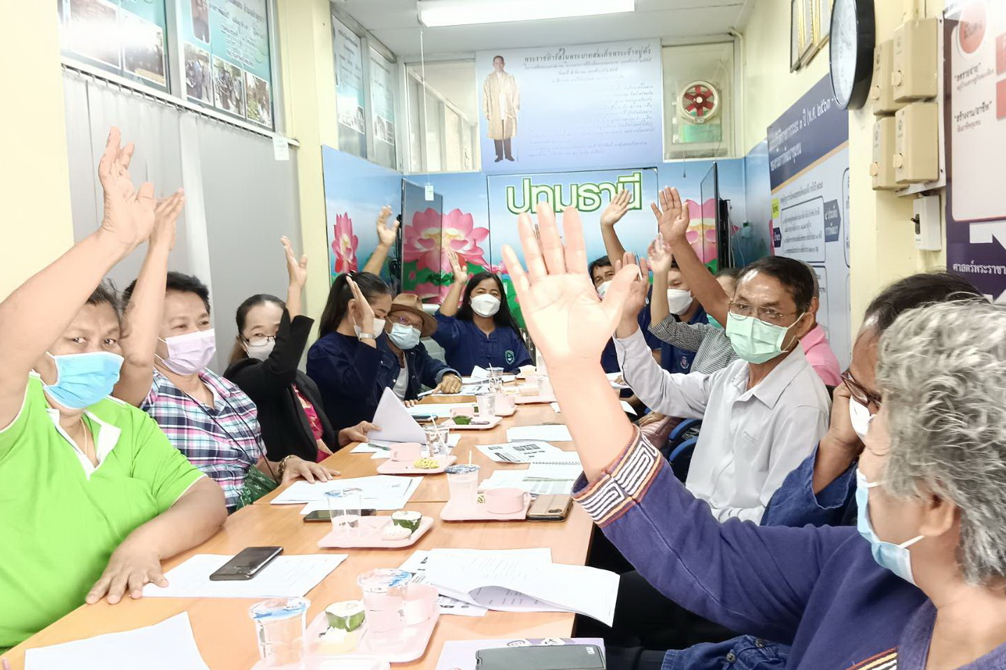 พช.ปทุมธานี “ขับเคลื่อนนโยบายกรมการพัฒนาชุมชน ปี ๒๕๖๖ สร้างความร่วมมือและส่งเสริมบทบาทเครือข่าย โคก หนอง นา โมเดล จังหวัดปทุมธานี”